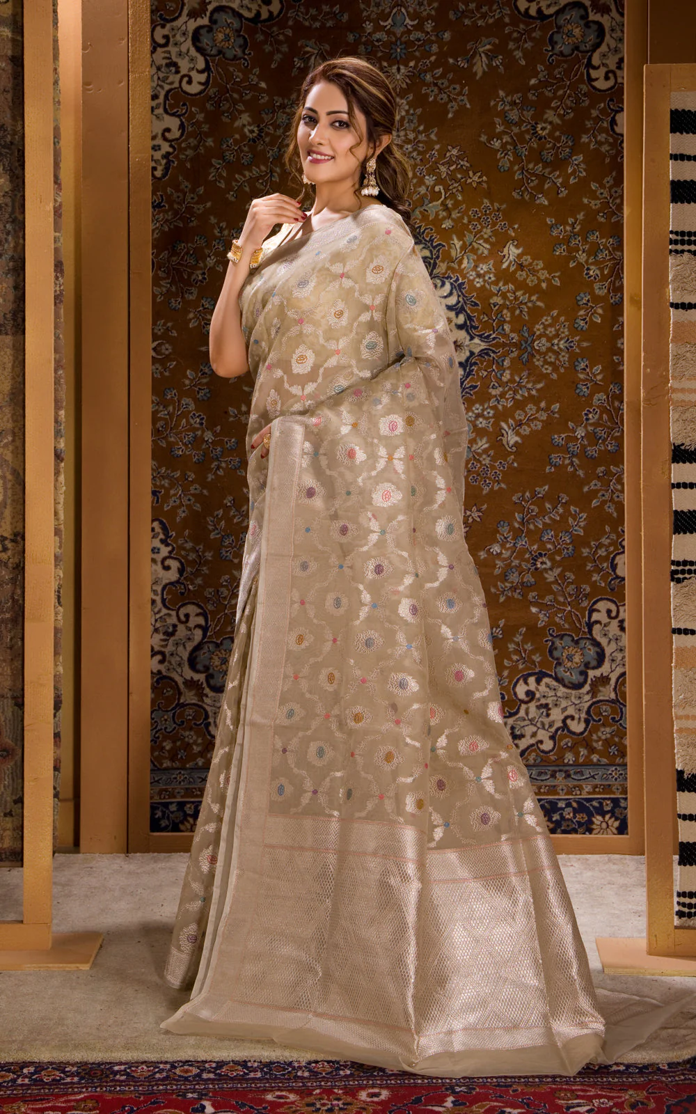 Beige Banarasi Kora Saree With Silver Zari Weaves - Image 5