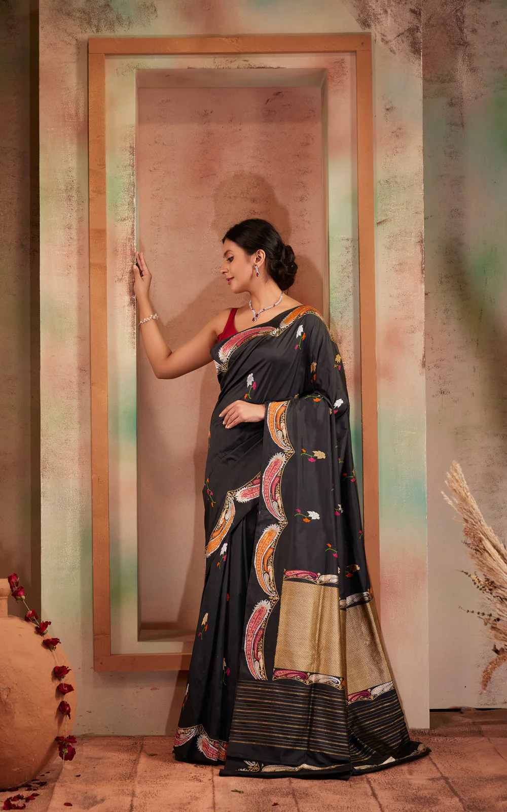 Dark Grey Banarasi Silk Saree With Kadhua Weaves - Image 3