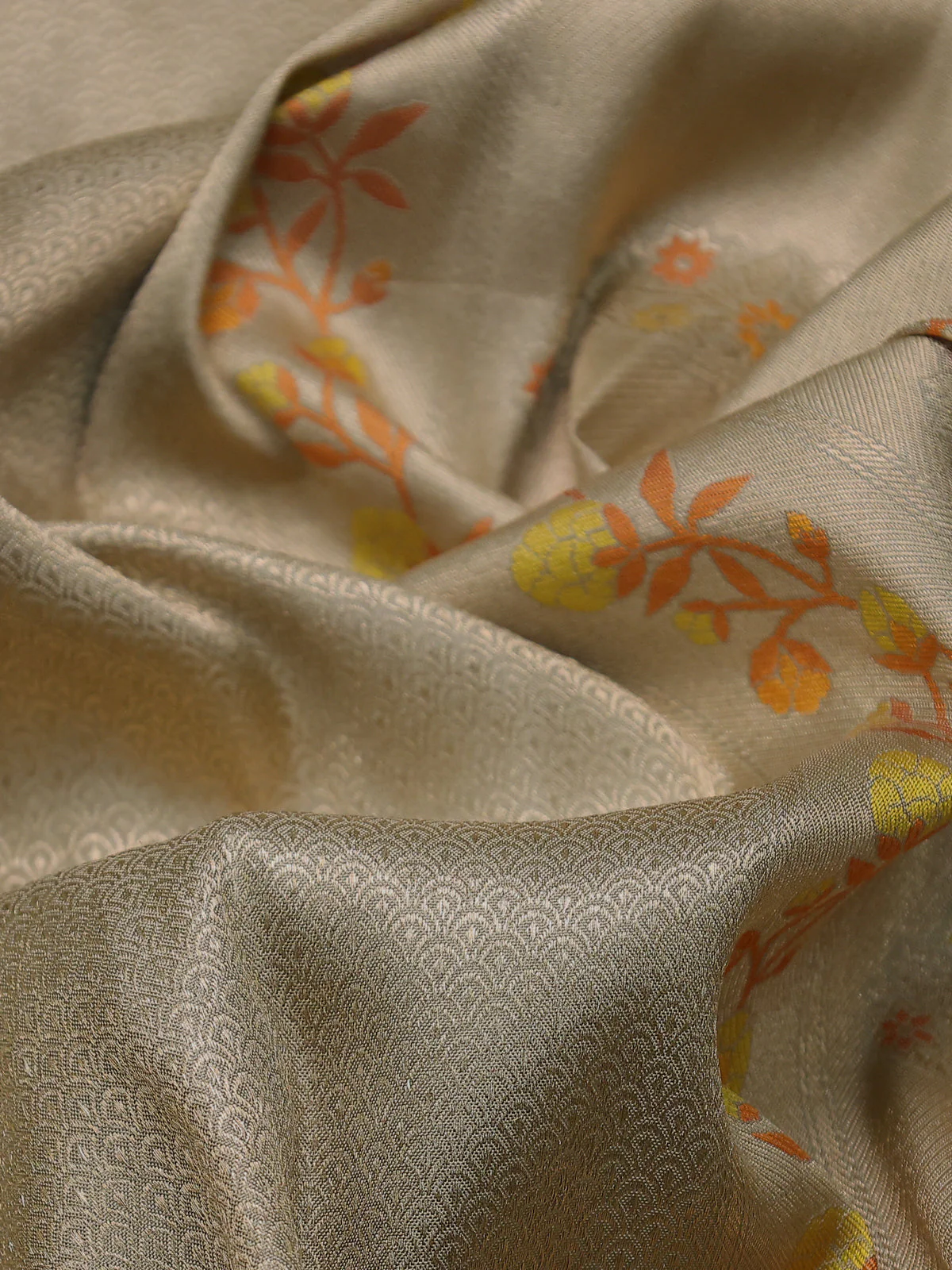 Beige Banarasi Silk Saree - Image 3