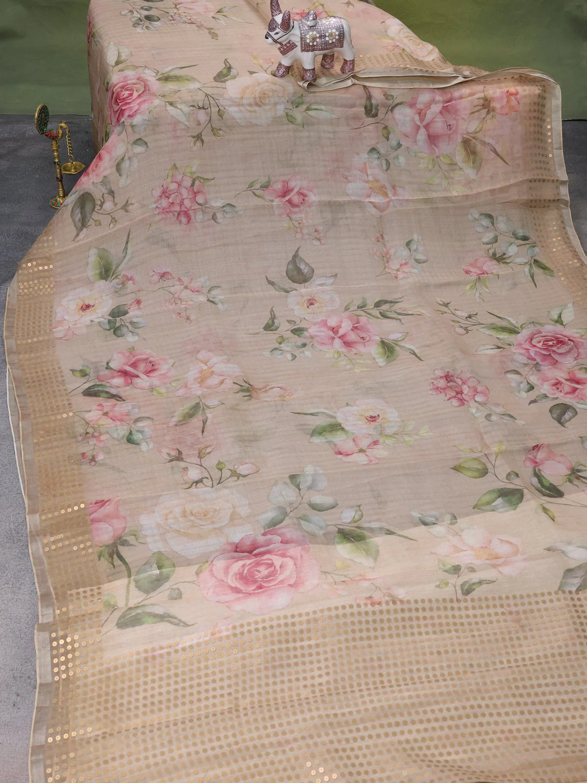 Beige Muslin Organza Silk Saree With Digital Prints - Image 2
