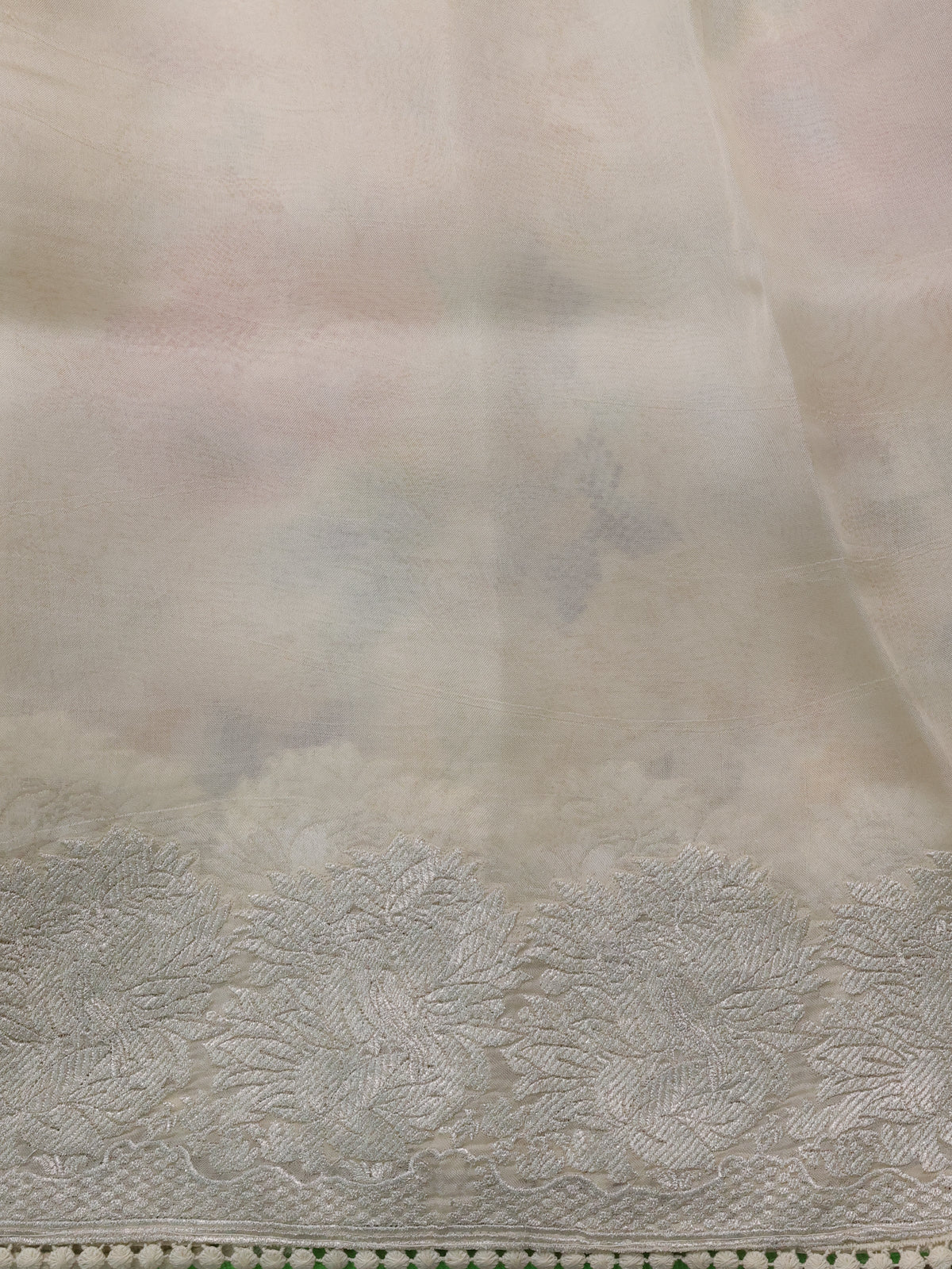 Beige Organza Silk Saree With Allover Prints & Rich Zari Border - Image 4