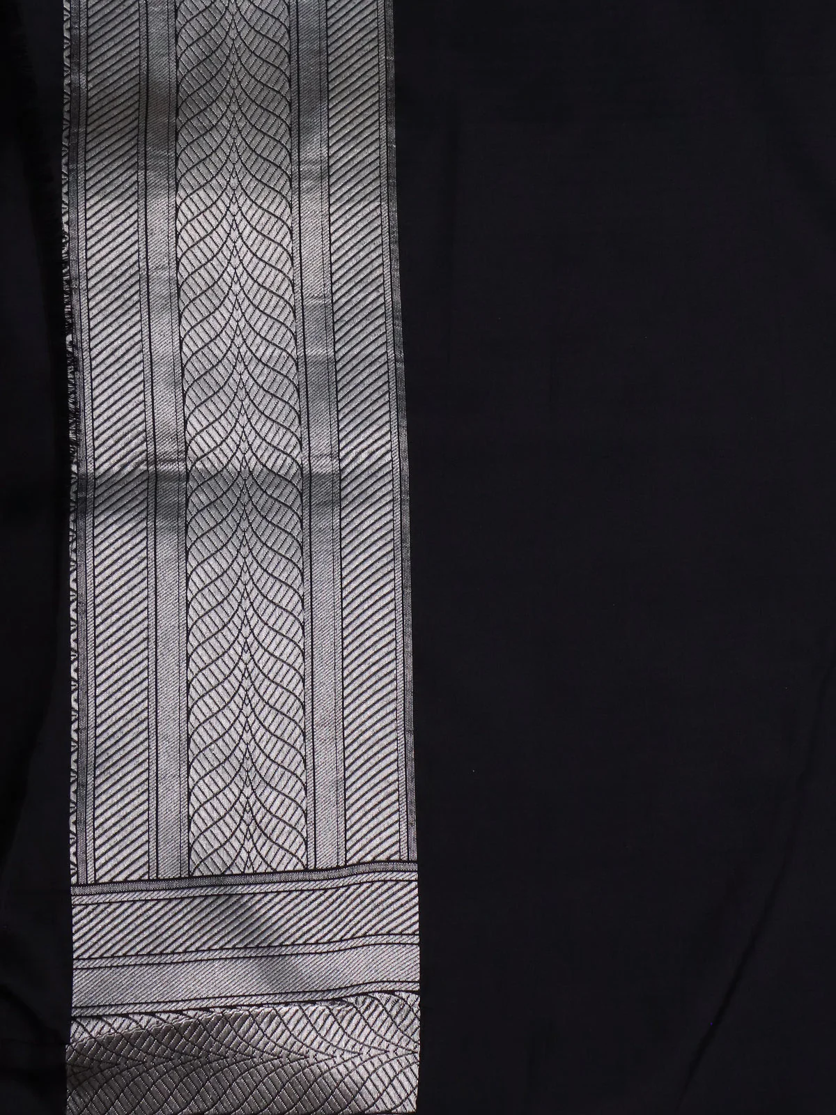 Black Banarasi Silk Saree - Image 4