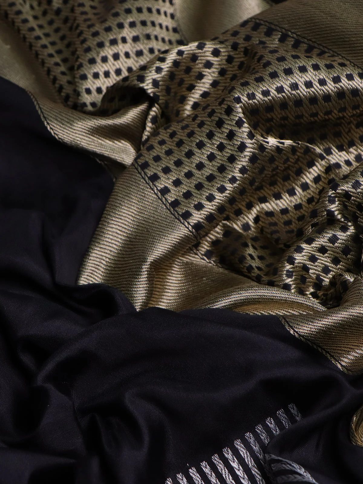 Black Banarasi Silk Saree - Image 3