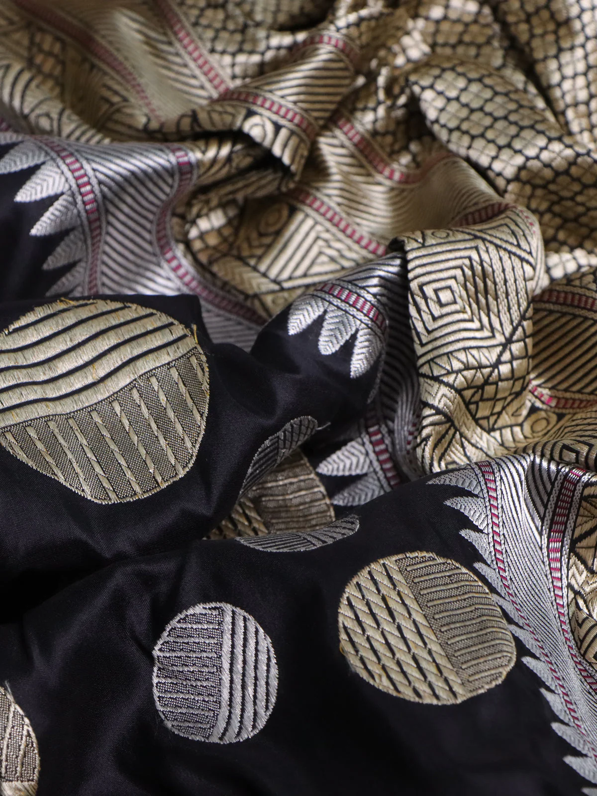 Black Banarasi Silk Saree - Image 3