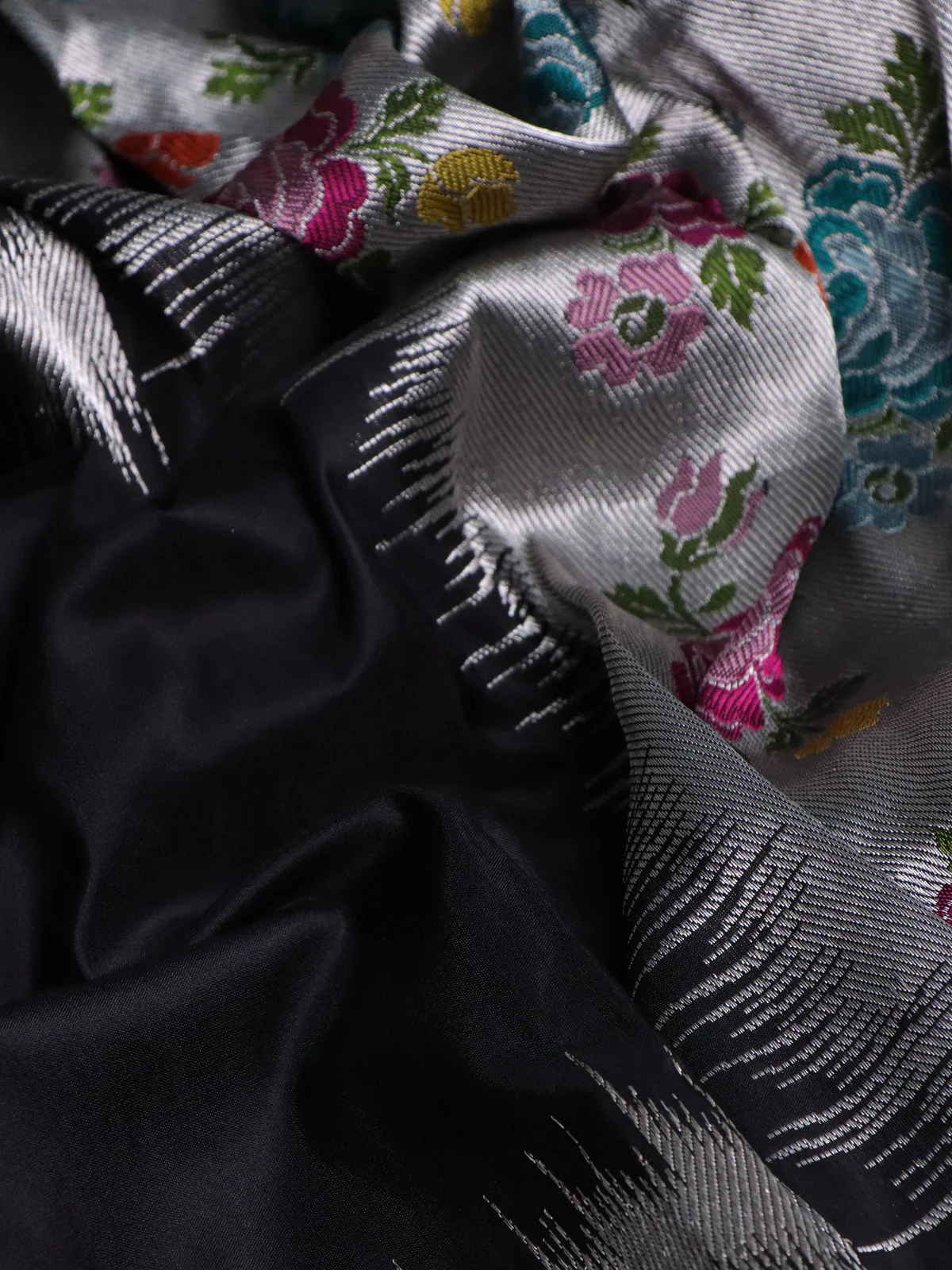 Black Banarasi Silk Saree - Image 3