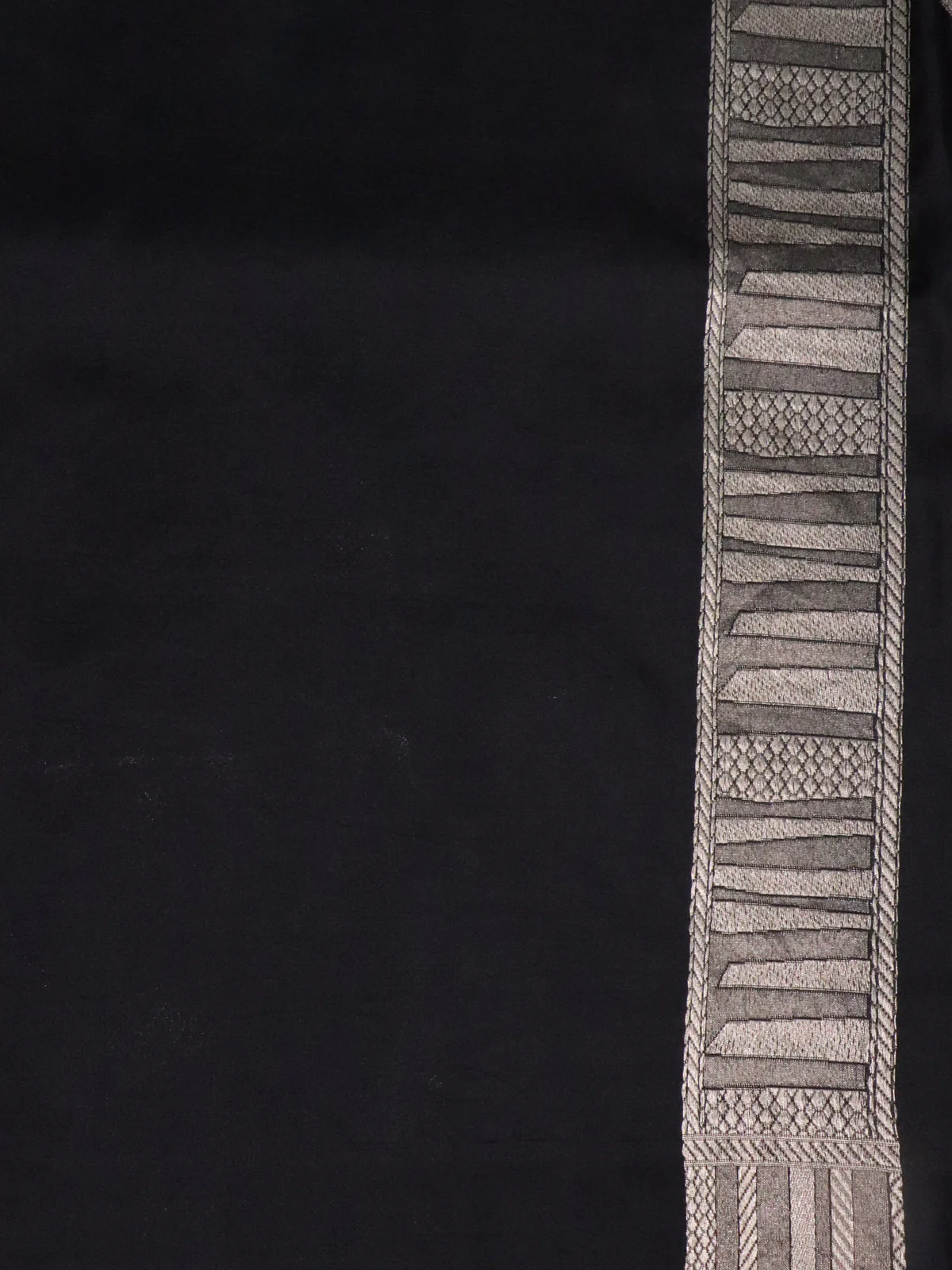 Black Banarasi Silk Saree - Image 4
