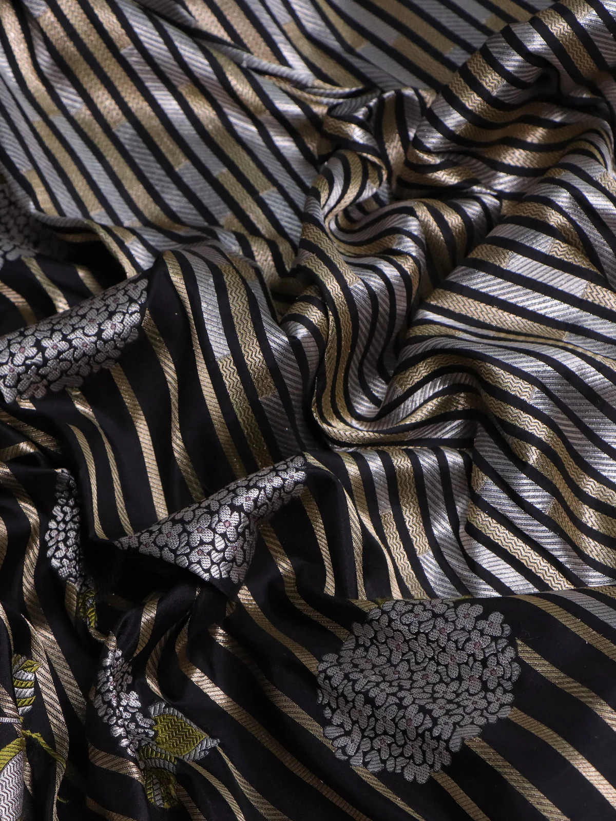 Black Banarasi Silk Saree - Image 3