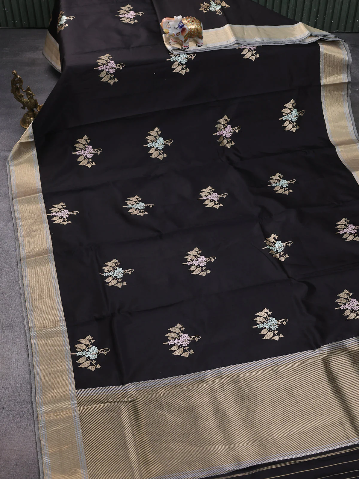 Black Chanderi Silk Saree - Image 2