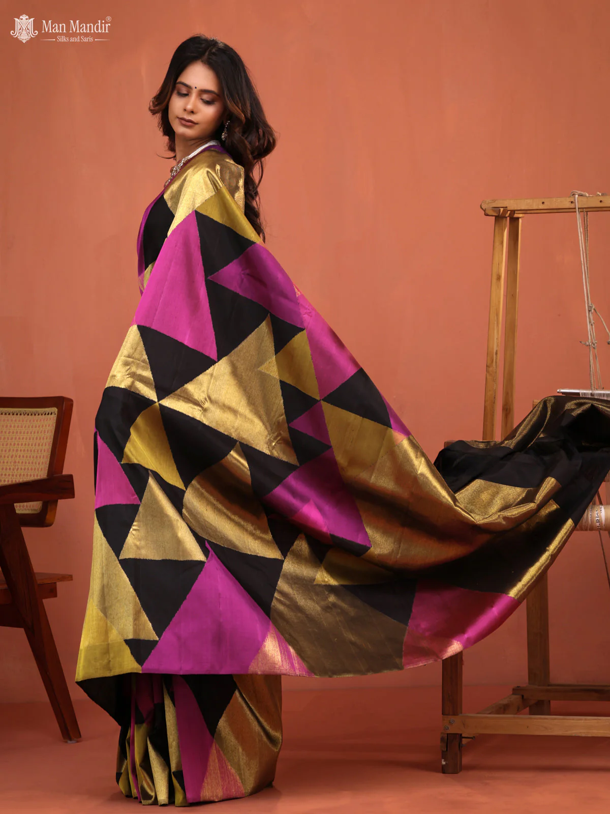 Black Kanchipuram Silk Saree - Image 2