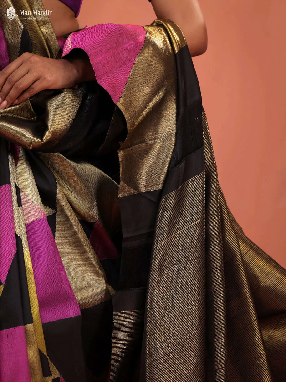 Black Kanchipuram Silk Saree - Image 6