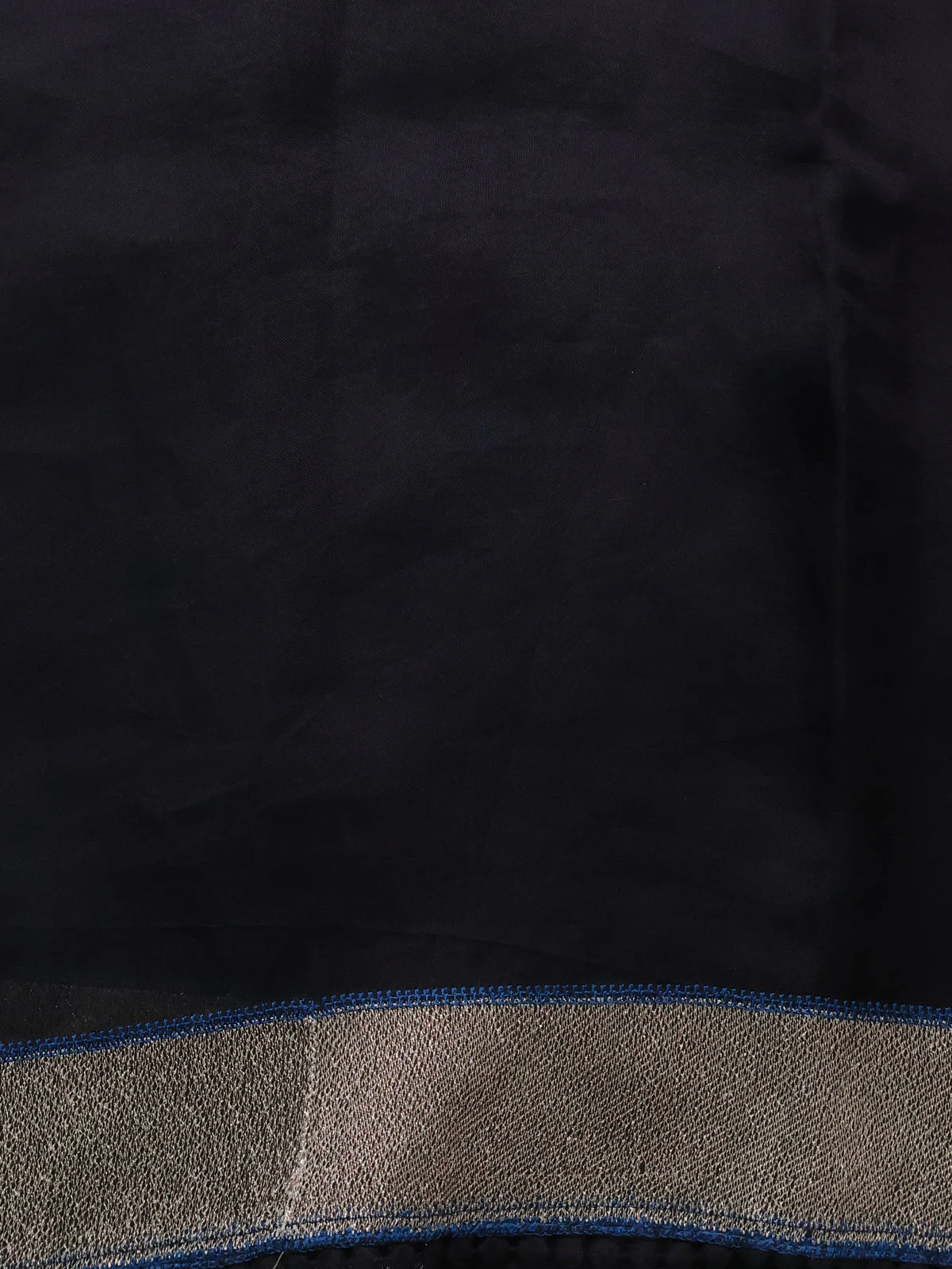 Black Organza Silk Saree With Allover Embroidery & Rich Border - Image 4