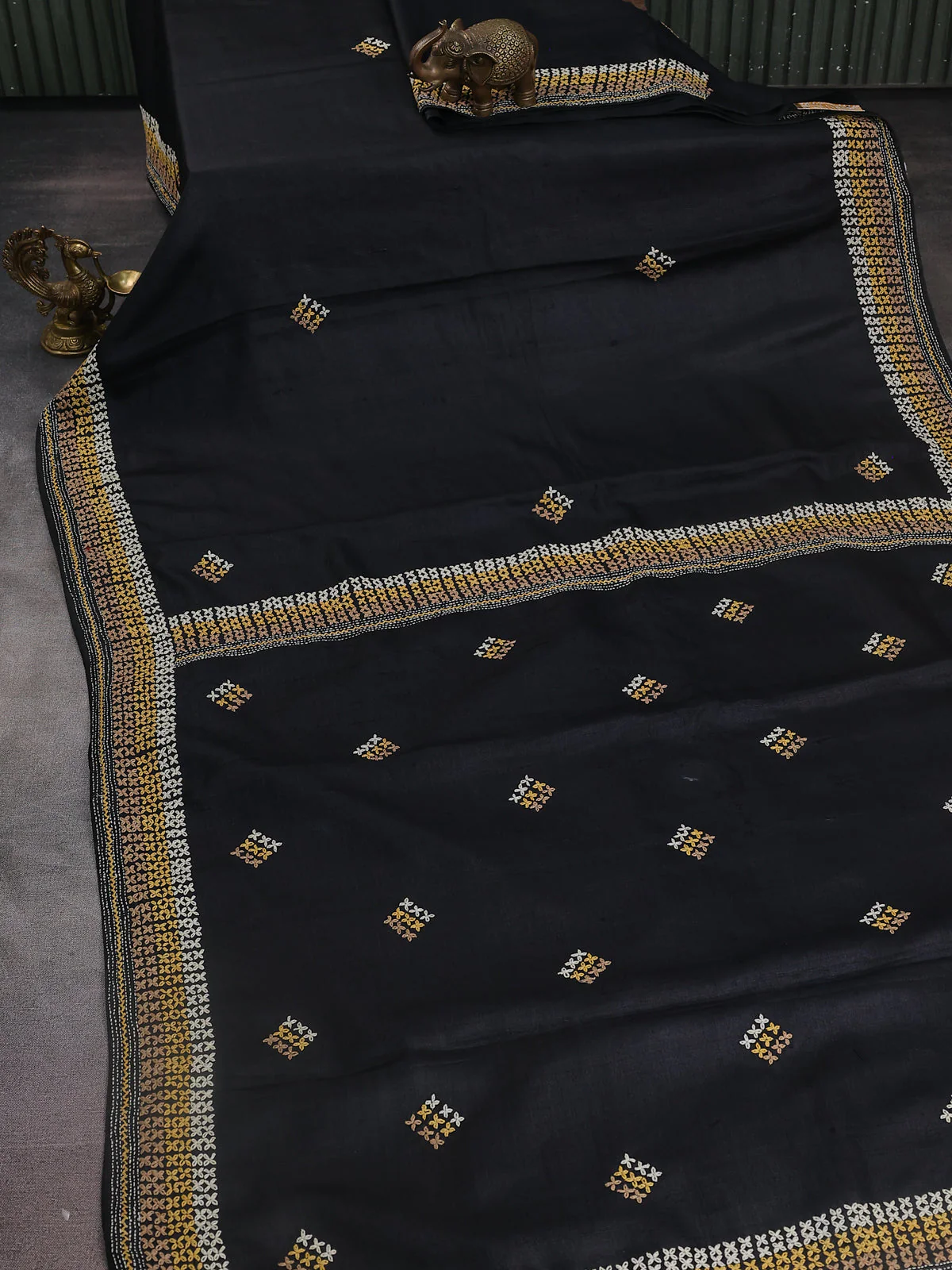Black Tussar Silk Saree - Image 2