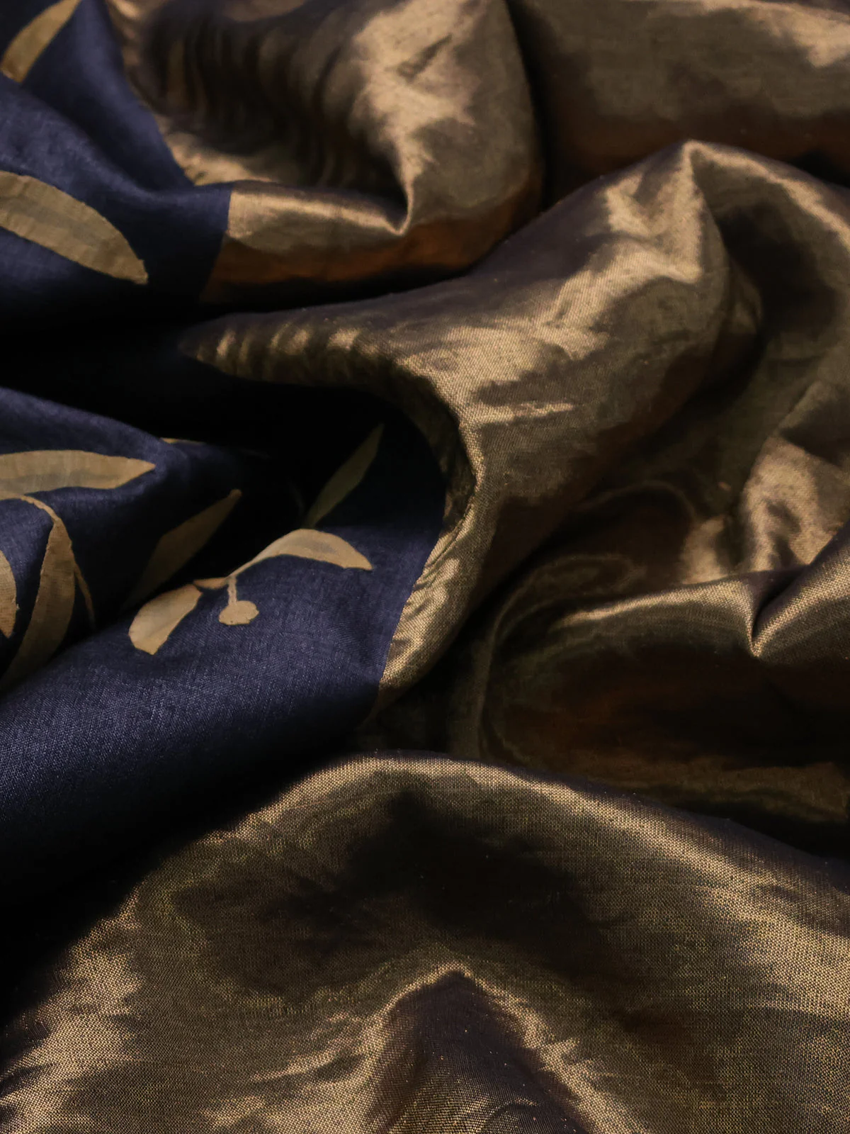 Black Tussar Silk Saree - Image 3