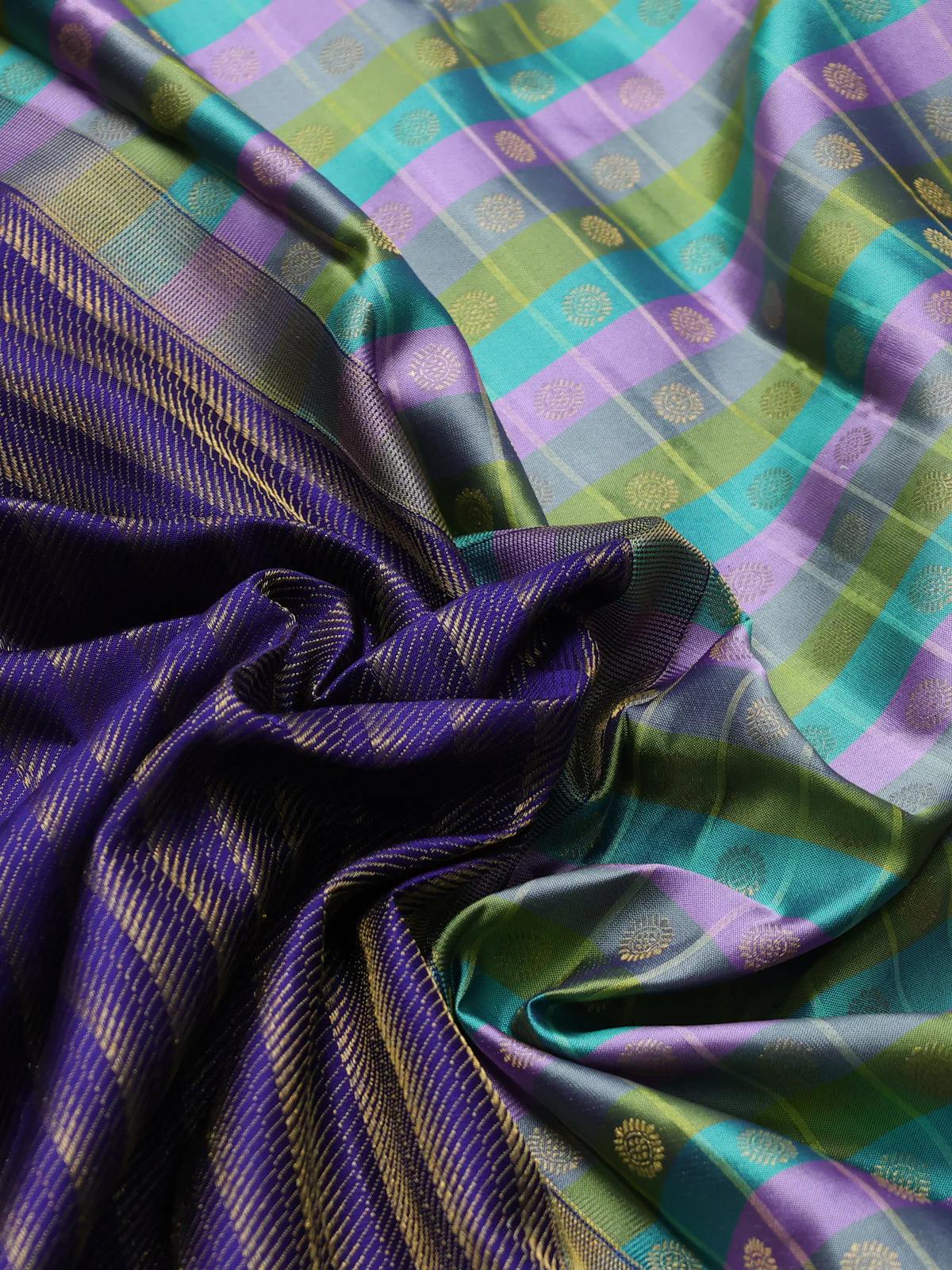 Blue-Green Pure Kanchipuram Silk Saree - Image 3