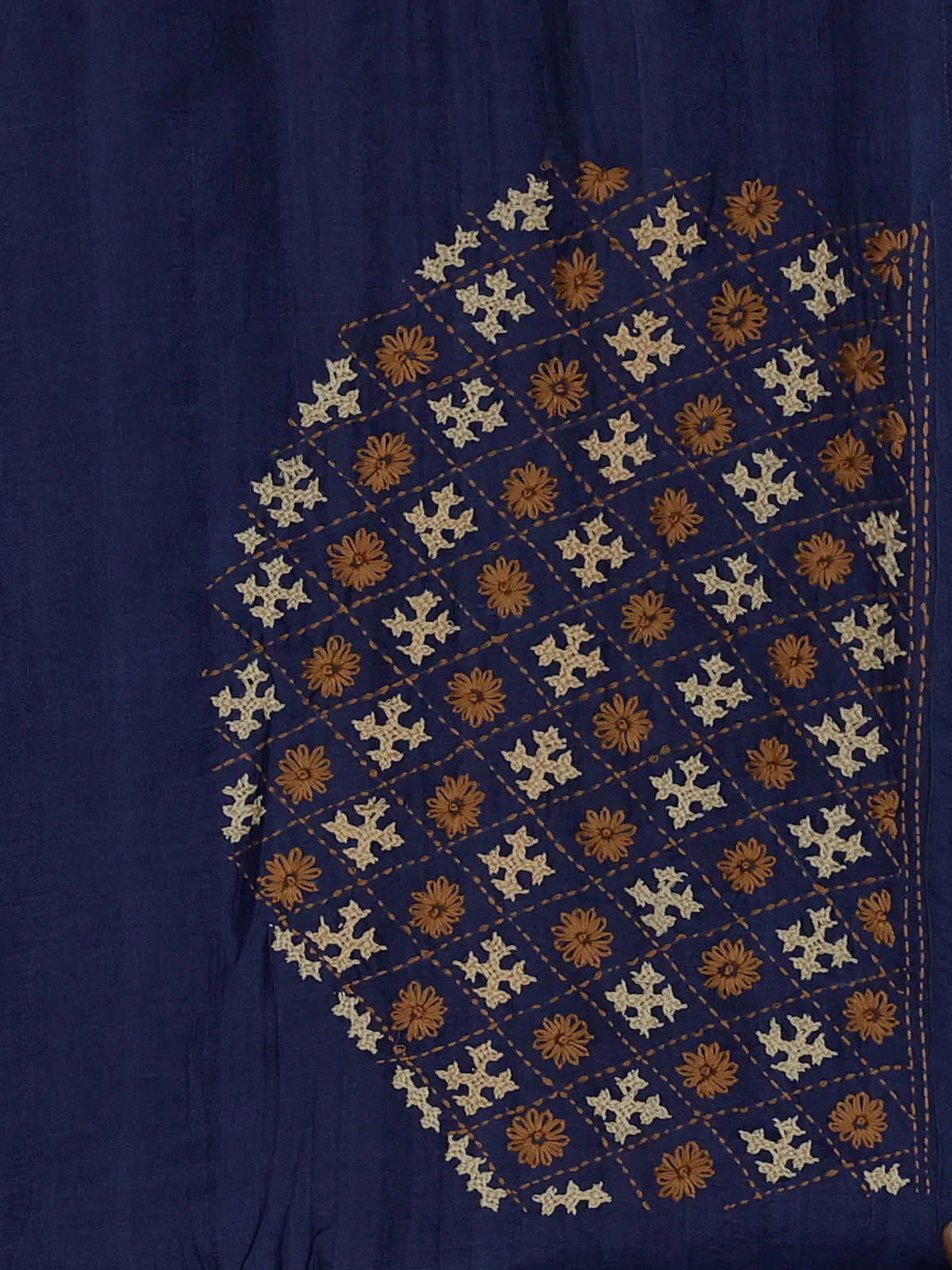 Blue Pure Tussar Silk Saree With Allover Kutch Embroidery & Pita Work - Image 5