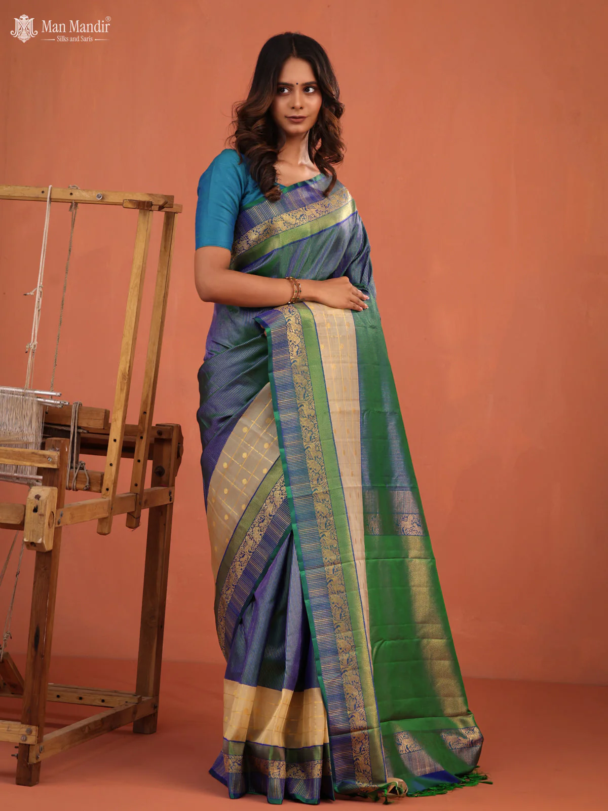 Bluish Green Kanchipuram Silk Saree - Image 4
