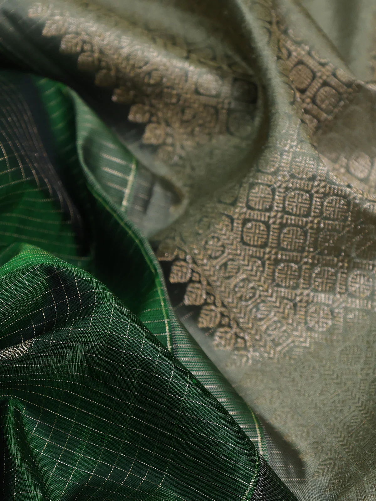 Bottle Green -Greyish Green Kanchipuram Silk Saree - Image 3