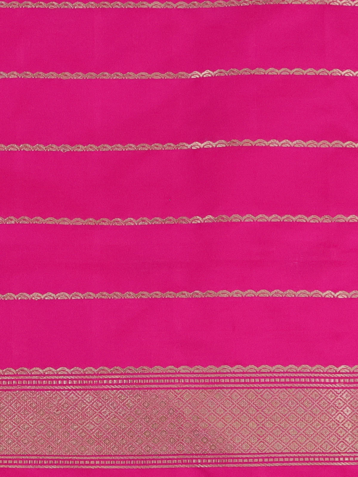 Candy Pink Banarasi Silk Saree - Image 3