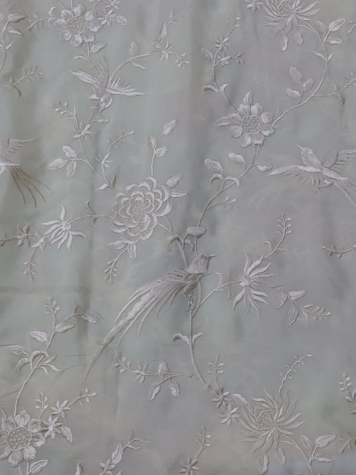 Cream Chiffon Saree Parsi Embroidery - Image 4
