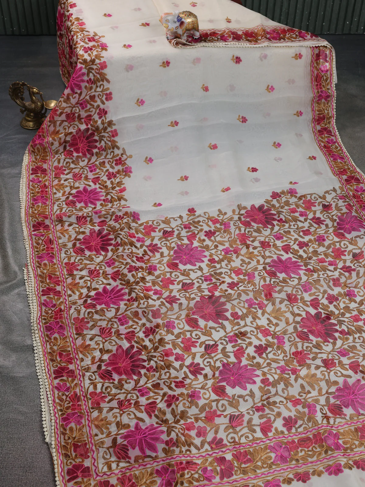 Cream Organza Silk Saree - Image 2