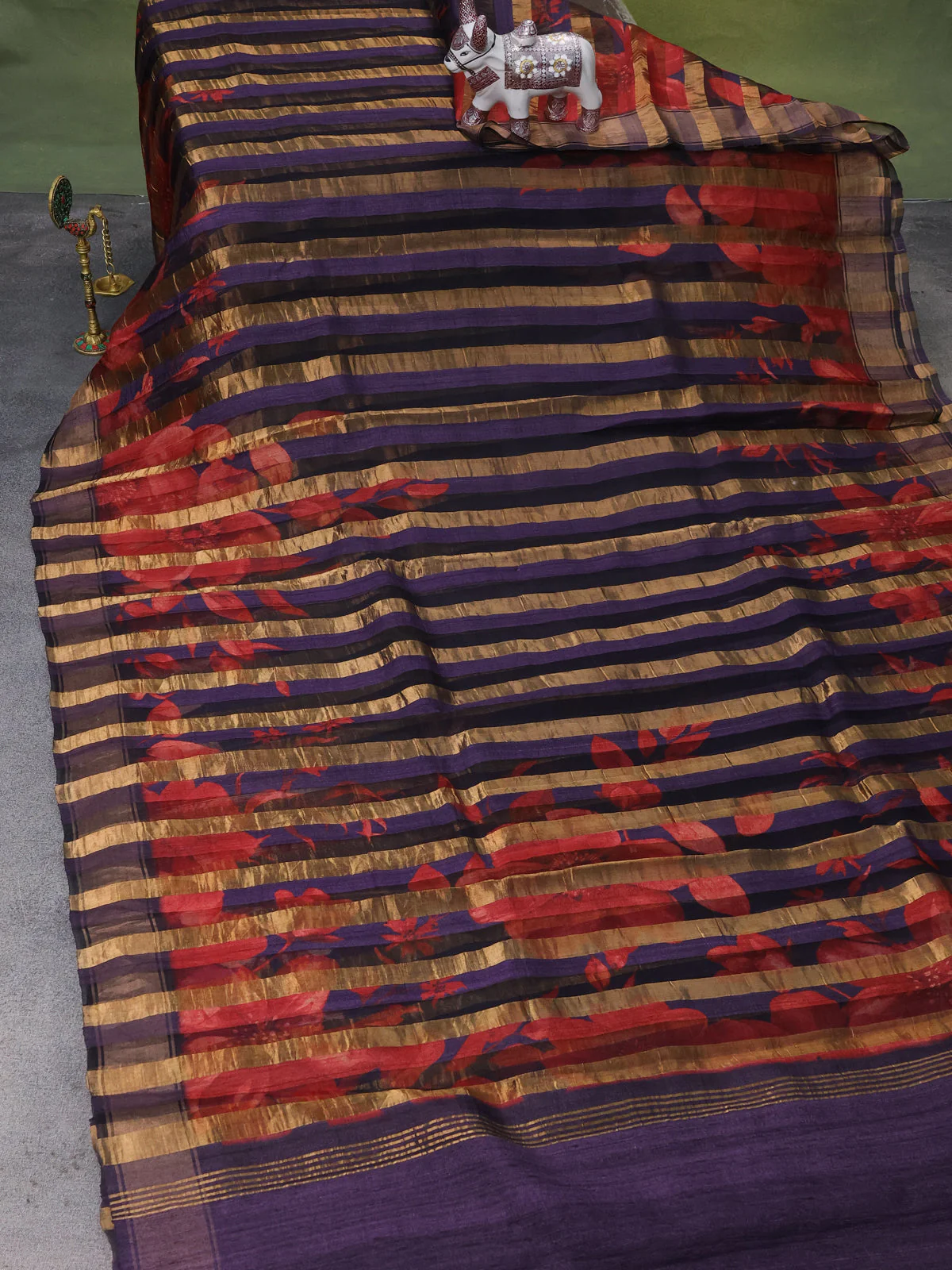 Deep Jamun Organza Tissue Tussar Silk Saree With Digital Prints - Image 2