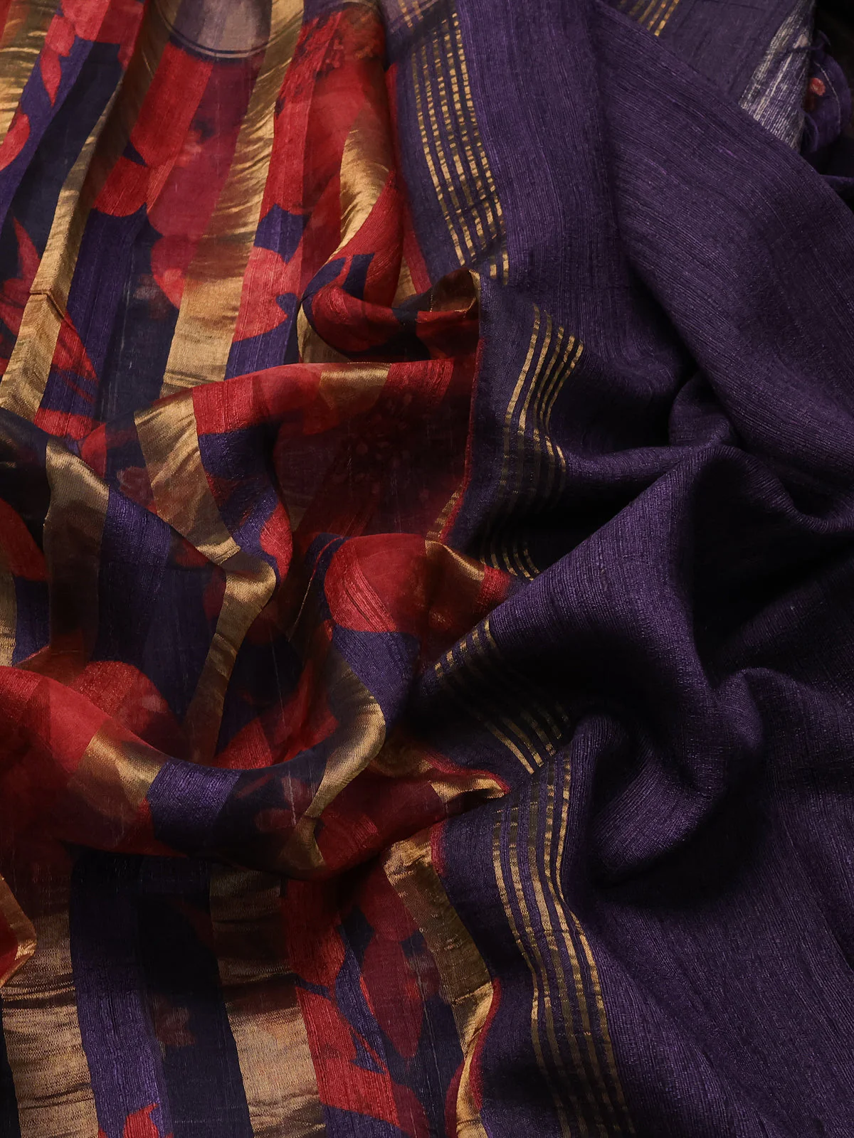Deep Jamun Organza Tissue Tussar Silk Saree With Digital Prints - Image 3
