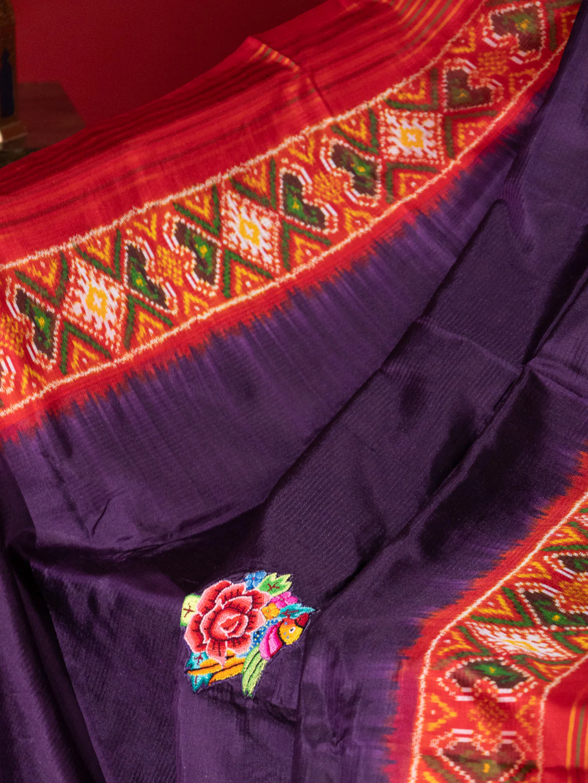 Deep Violet & Red Patan Patola Silk Saree With Petit Point Embroidery - Image 4