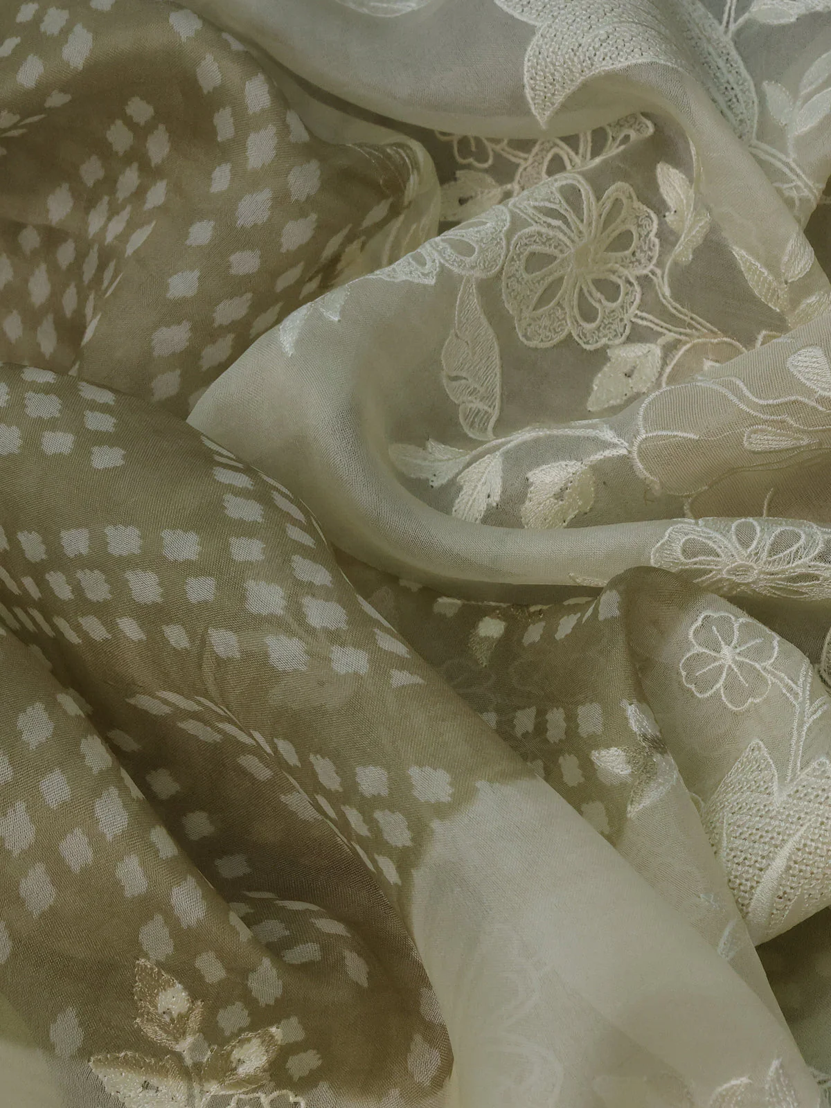 Elaichi Green - Cream Organza Silk Saree - Image 3