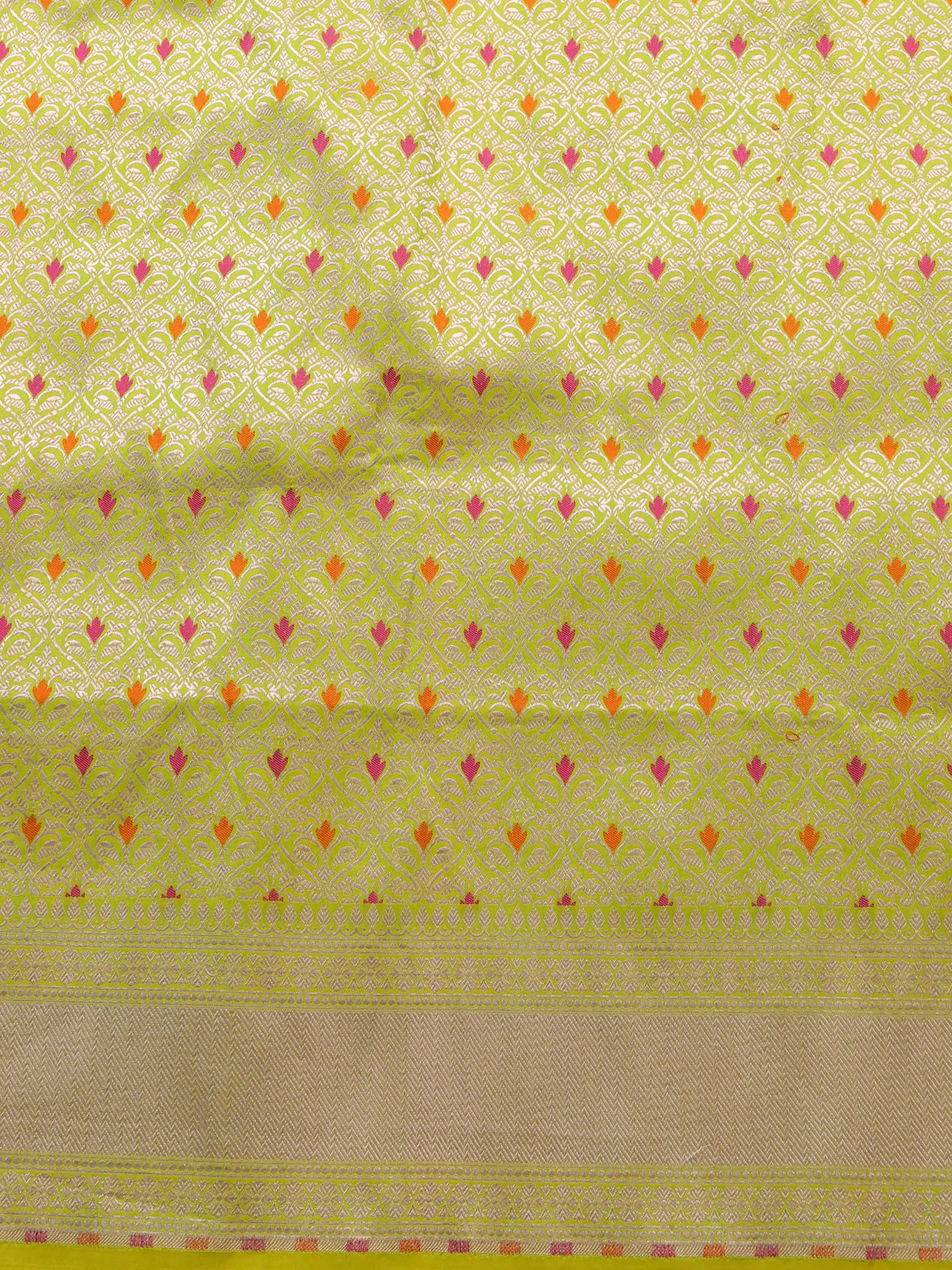 Fluorescent Green Banarasi Silk Saree - Image 4