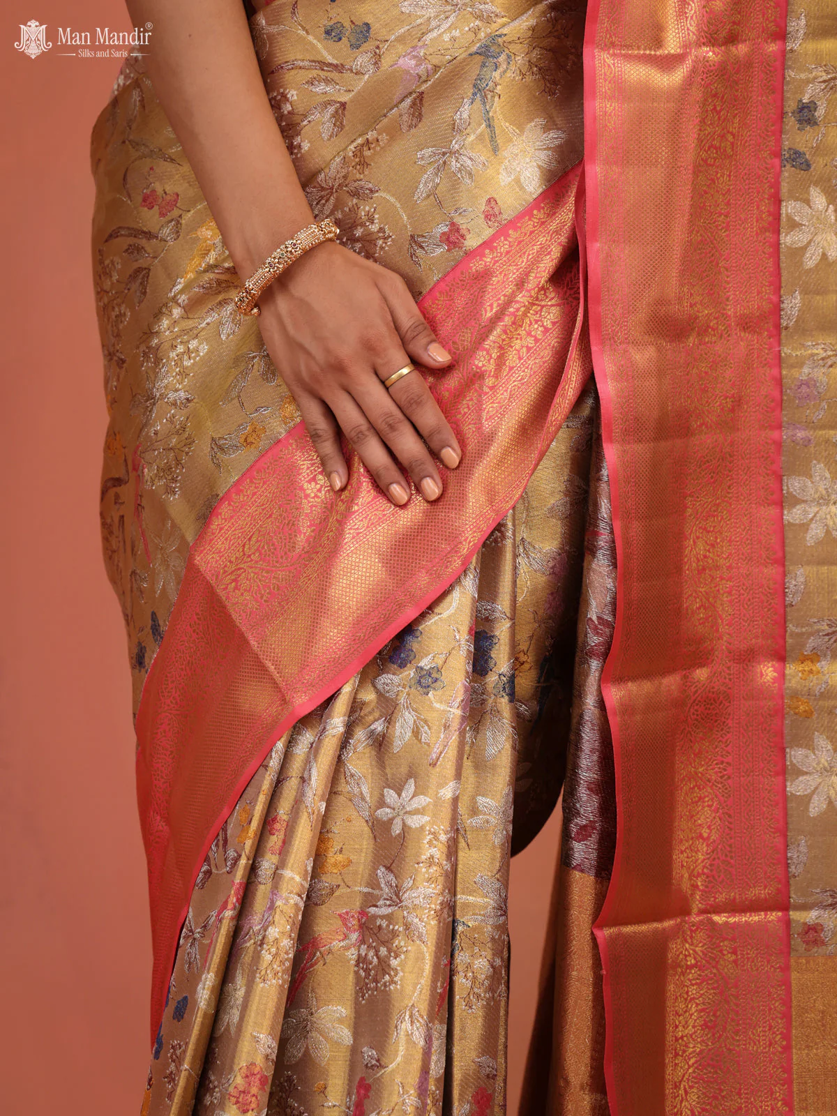 Gold - Peach Pink Kanchipuram Tissue Silk Saree - Image 3