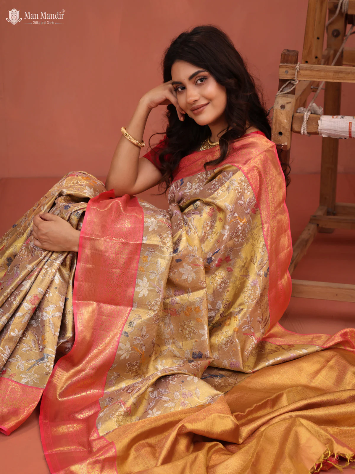 Gold - Peach Pink Kanchipuram Tissue Silk Saree - Image 4