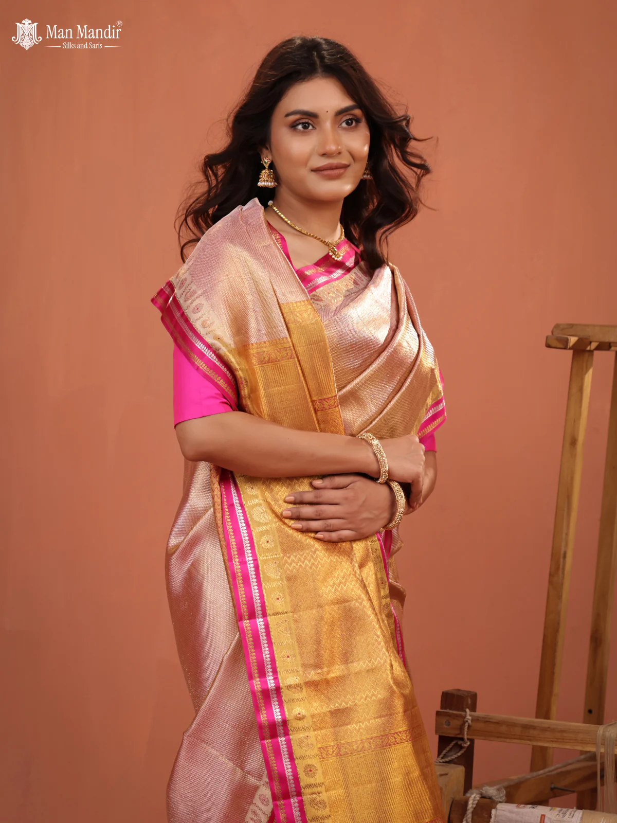 Gold-Pink Kanchipuram Tissue Silk Saree - Image 3