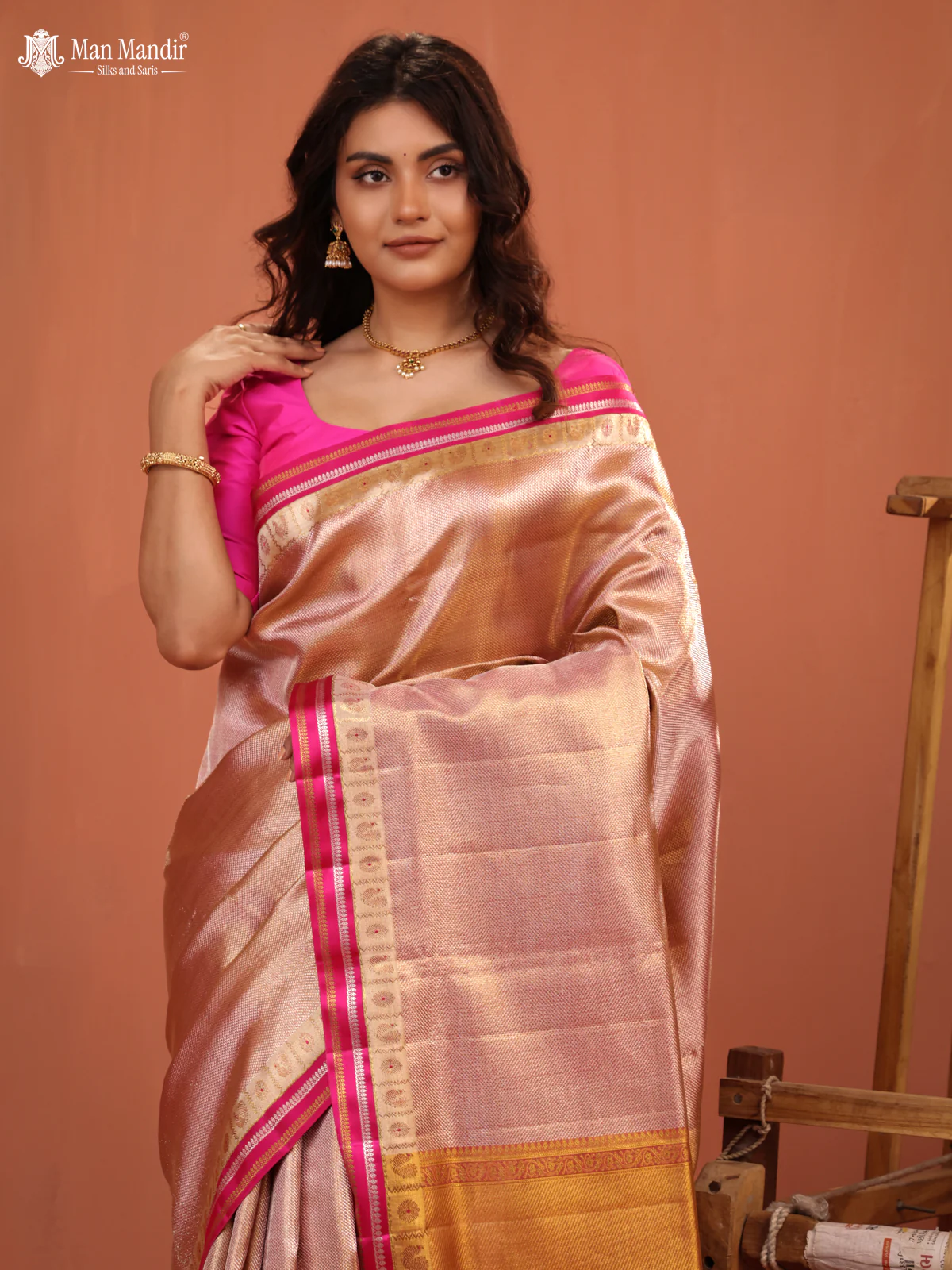 Gold-Pink Kanchipuram Tissue Silk Saree - Image 5