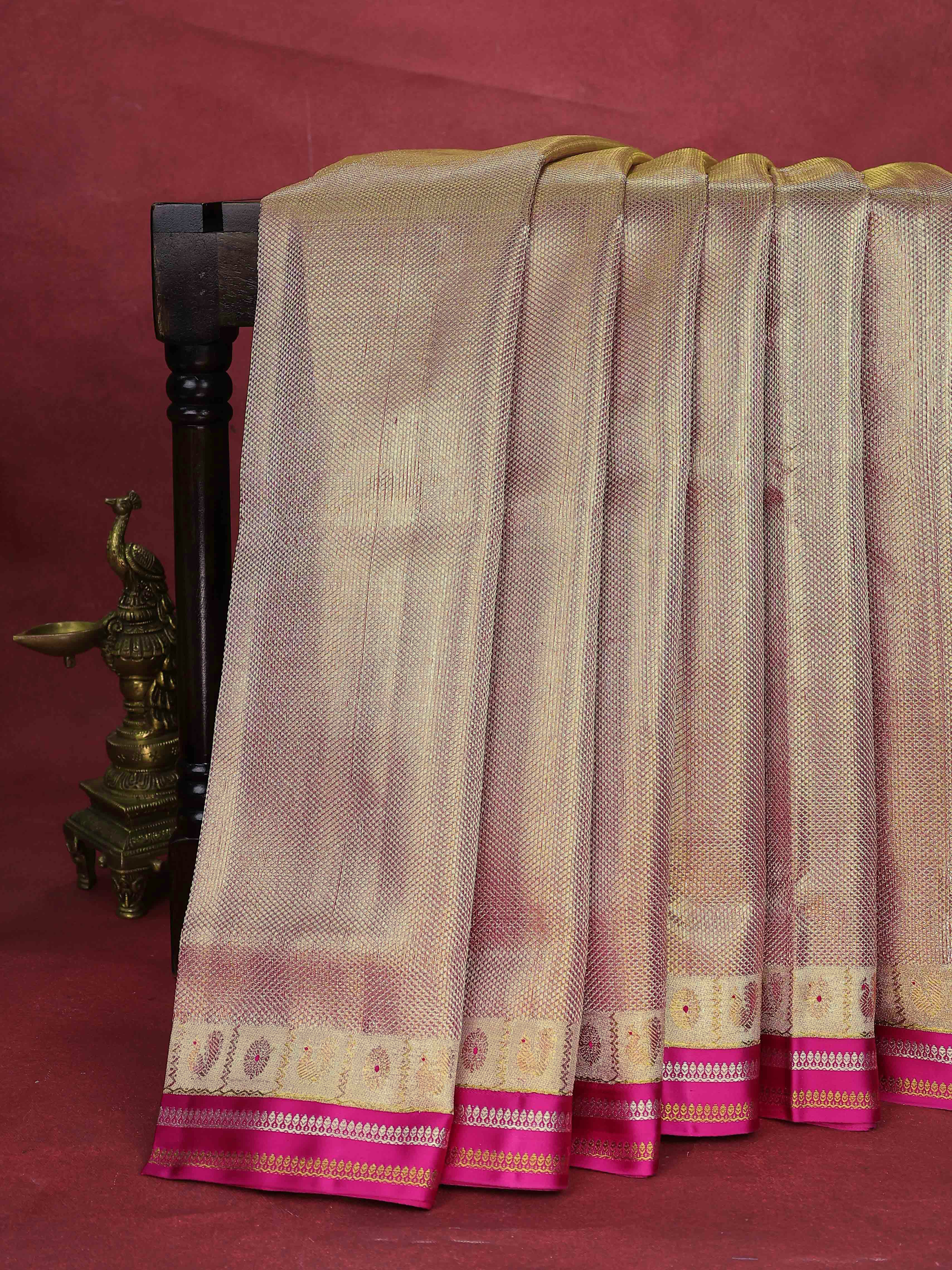 Gold-Pink Kanchipuram Tissue Silk Saree - Image 7