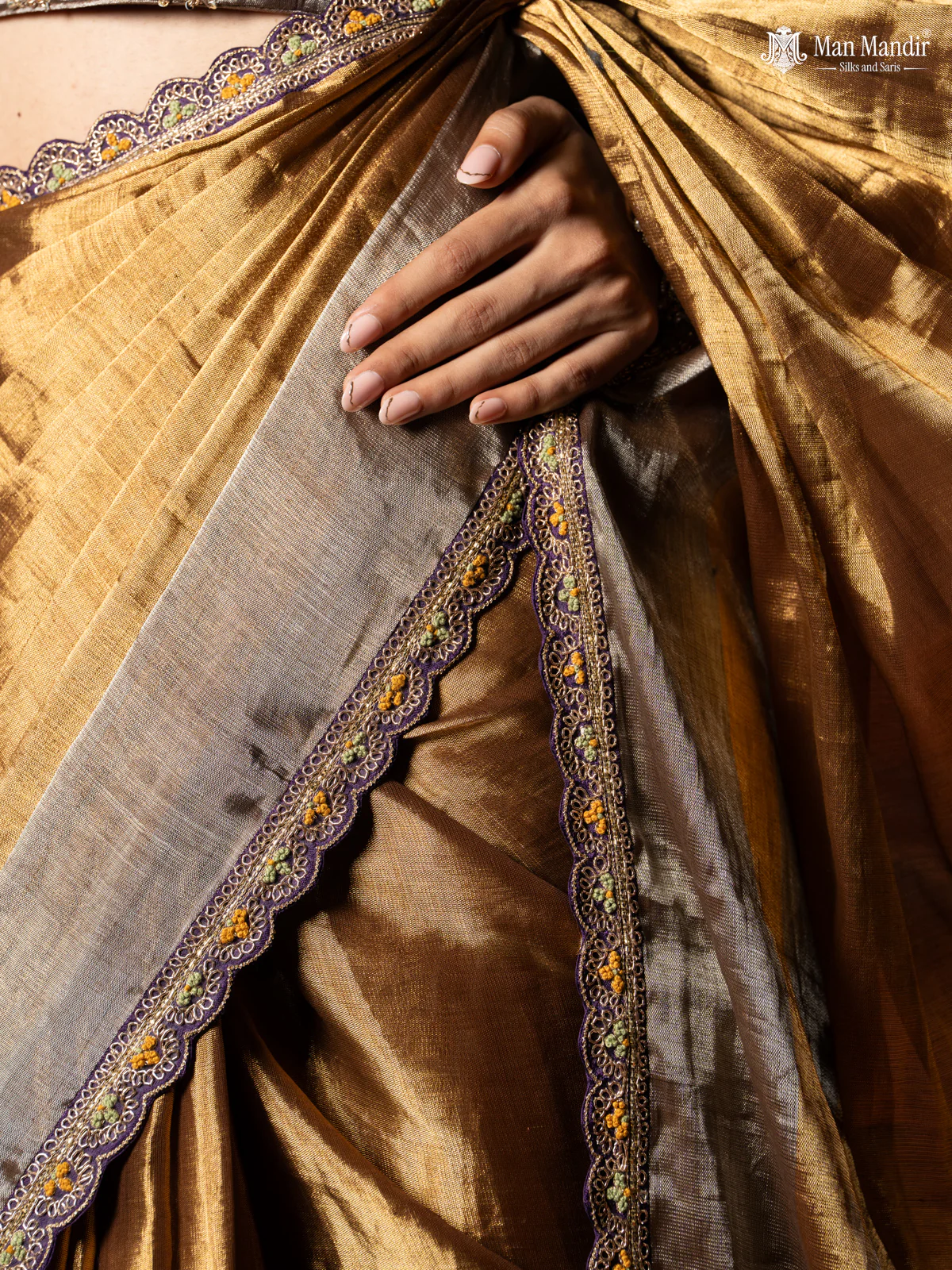 Gold-Silver Tissue Saree With Embroidery Readymade Blouse - Image 4