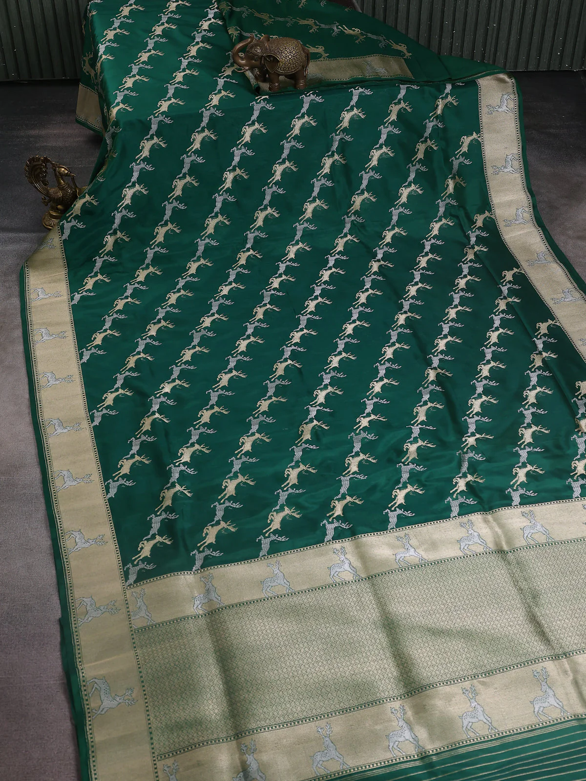 Green Banarasi Silk Saree - Image 2