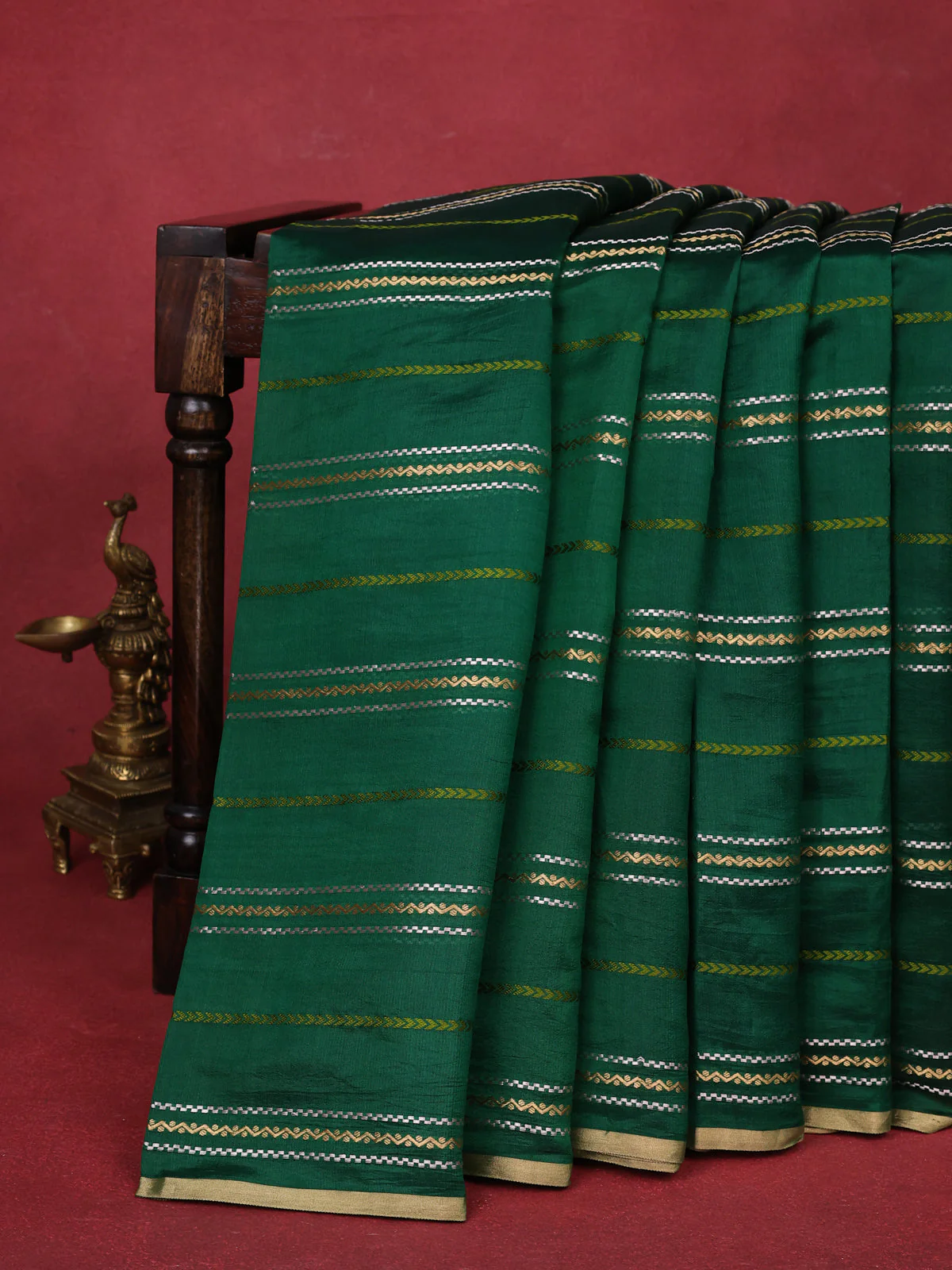 Green Chiniya Silk Saree With Embroidery Readymade Blouse - Image 3