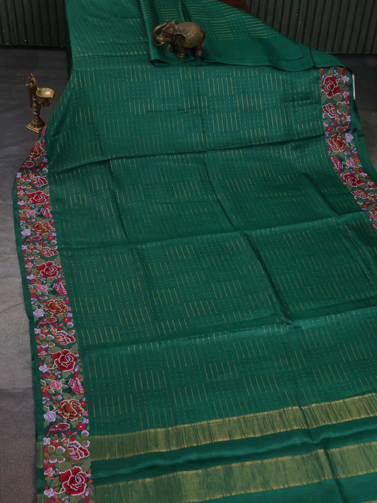 Green Tussar Silk Saree - Image 2