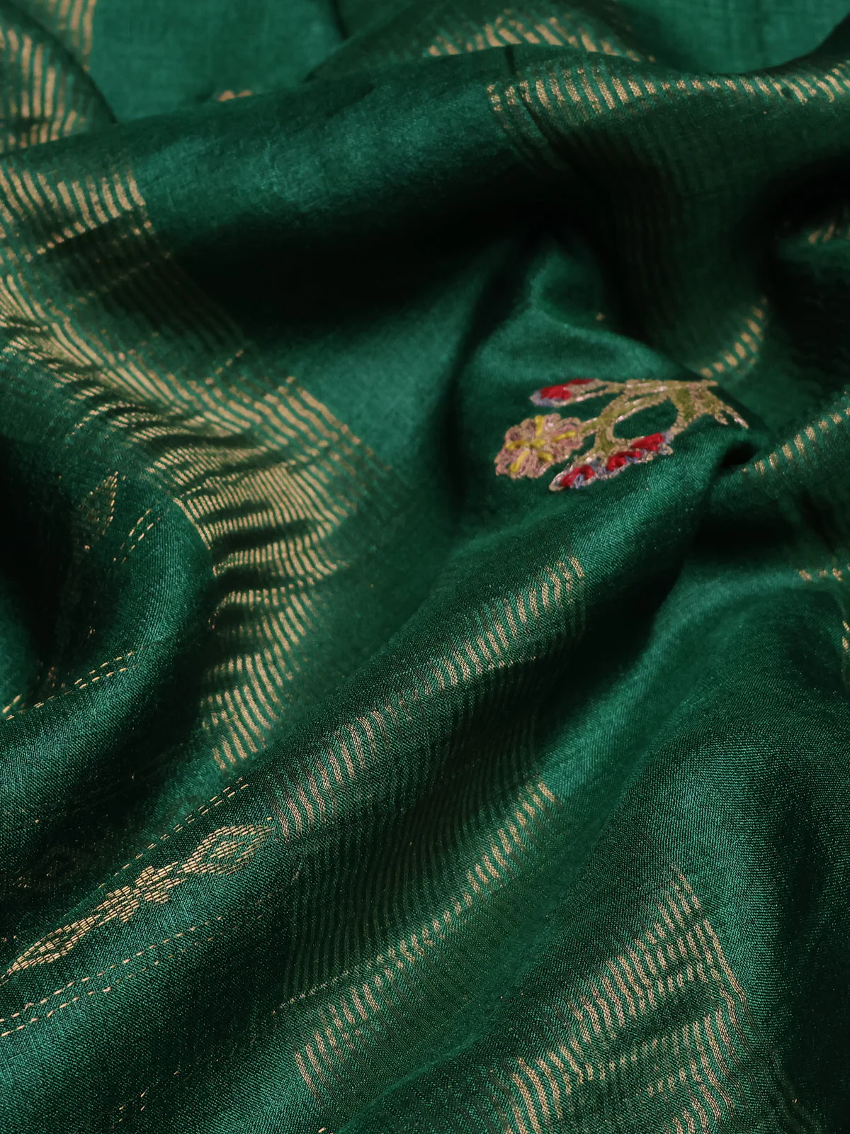 Green Tussar Silk Saree - Image 3