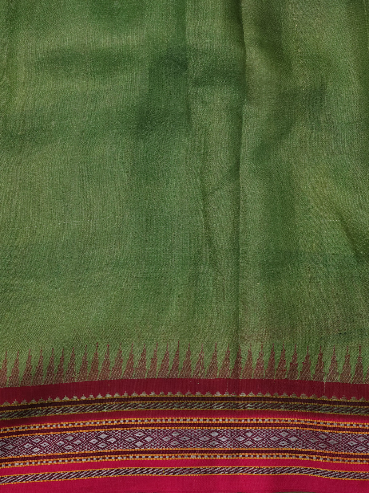 Green Tussar Silk Saree With Digital Prints & Ganga Jamuna Vidarbha Border - Image 4