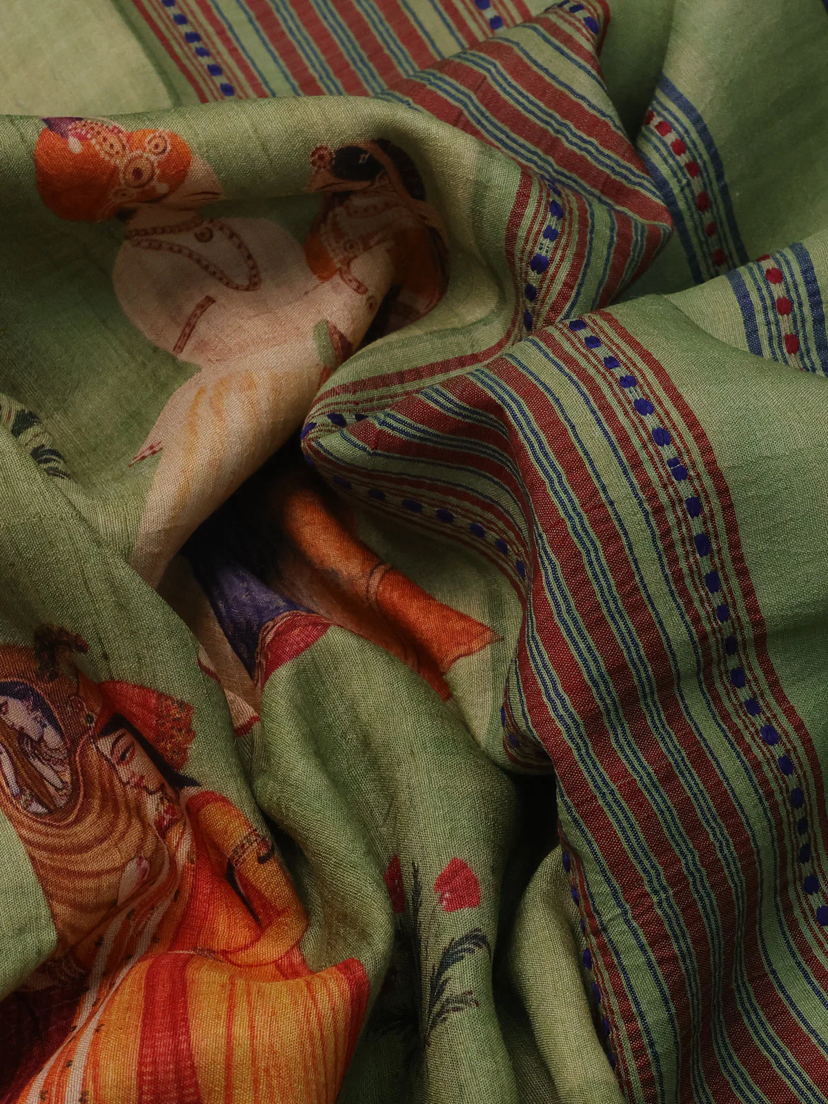 Green Tussar Silk Saree With Digital Prints & Ganga Jamuna Vidarbha Border - Image 3