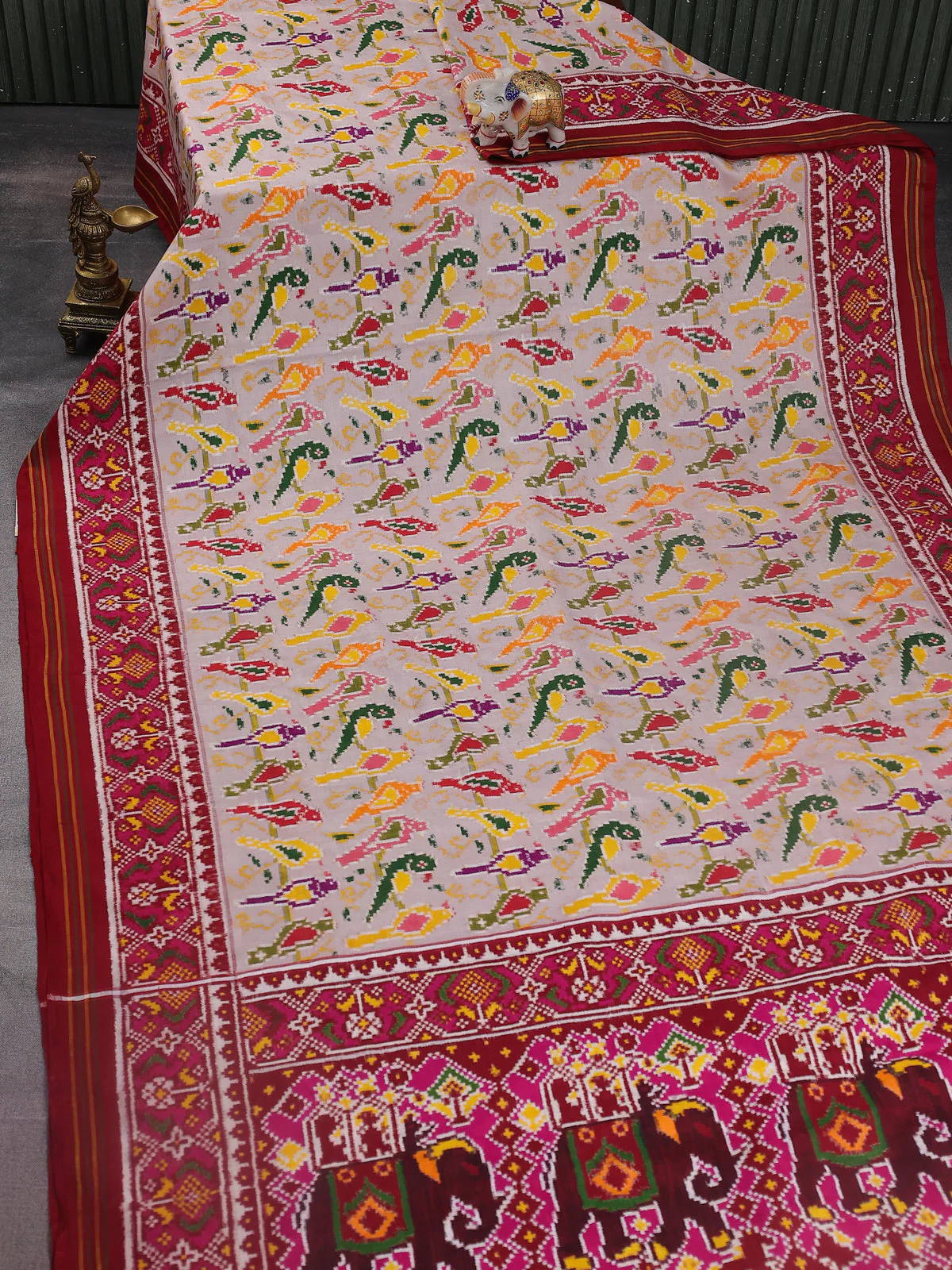 Grey-Maroon Patan Patola Silk Saree - Image 2