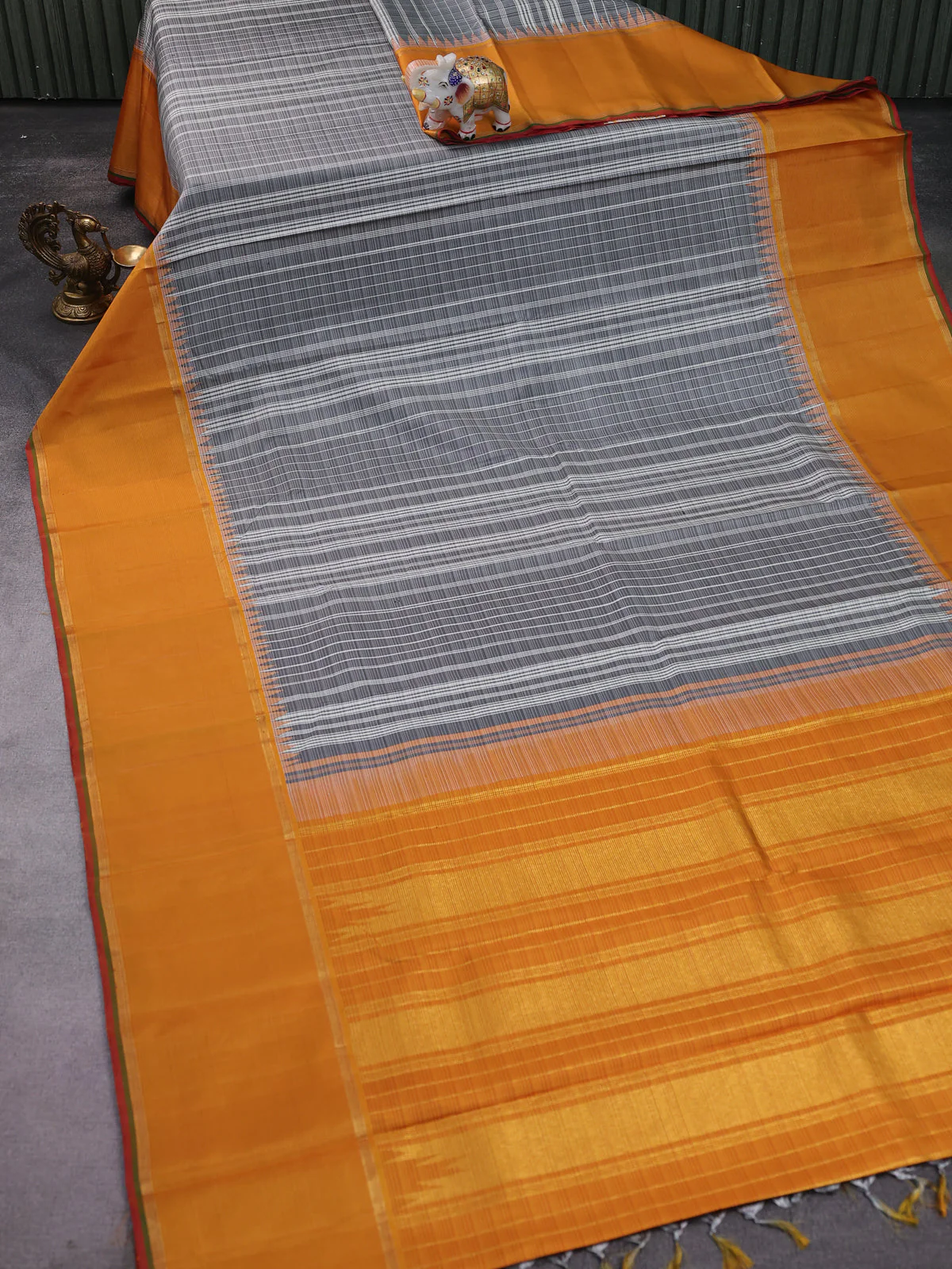 Grey-Mustard Yellow Kanchipuram Silk Saree - Image 2
