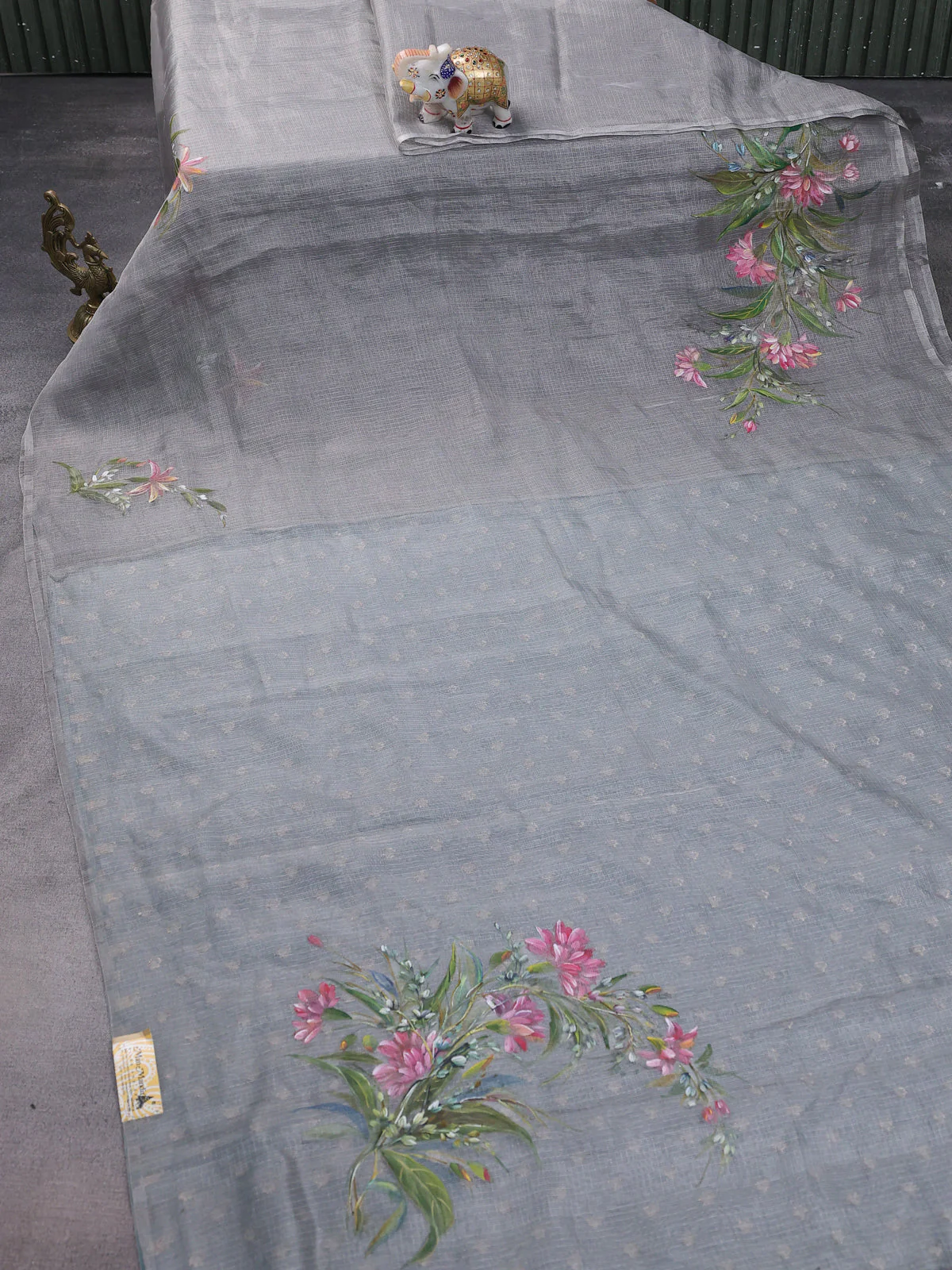 Grey Organza Hand Painted Silk Saree - Image 2