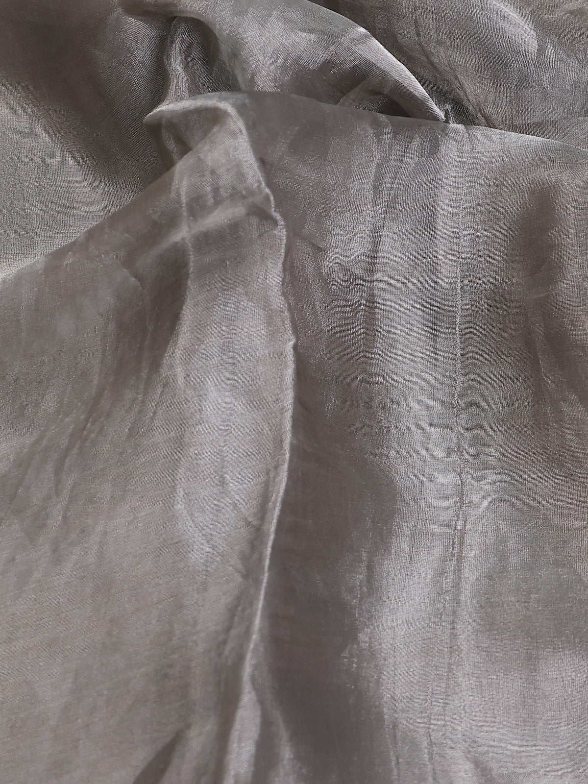 Grey Tissue Silk Saree - Image 3