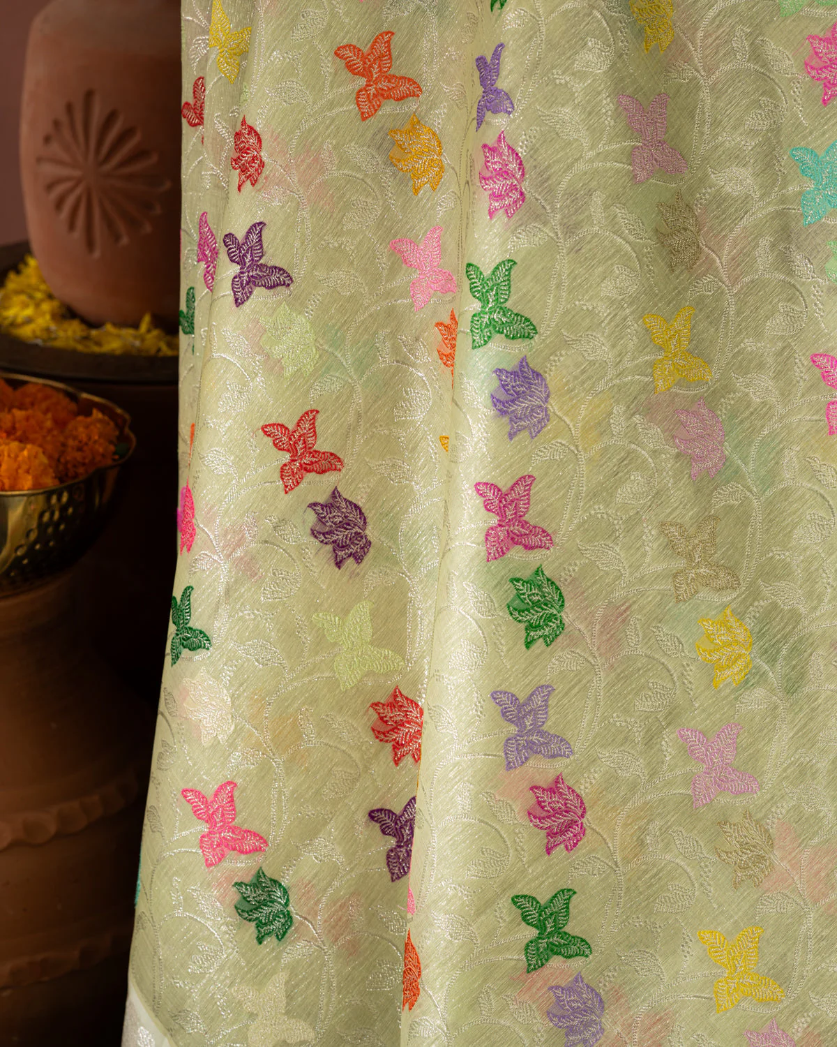 Pastel Green Kanchipuram Kora Silk With Minakari Jaal Weaves - Image 6