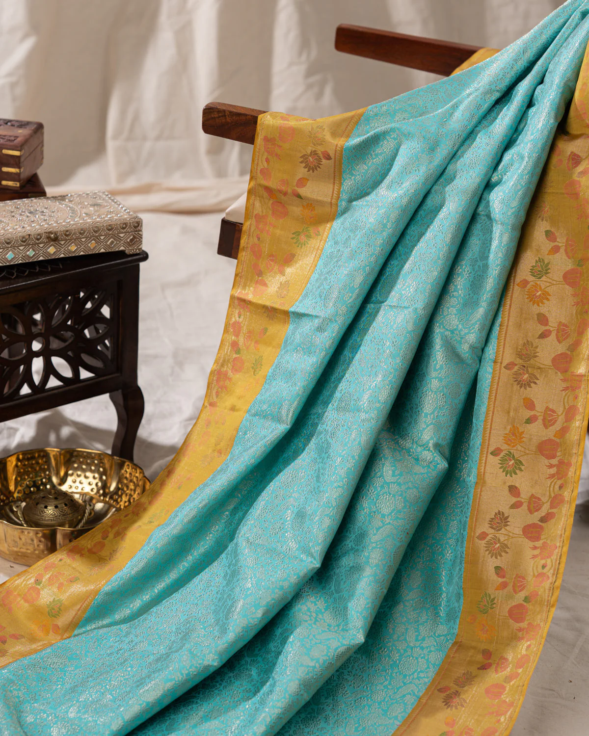 Light Blue Kanchipuram Silk Saree With Silver Brocade In Contrast Yellow Border - Image 5