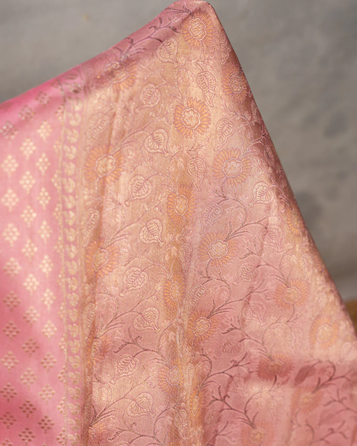 Light Pink Kanchipuram Silk Saree With Brocade Weaves - Image 8