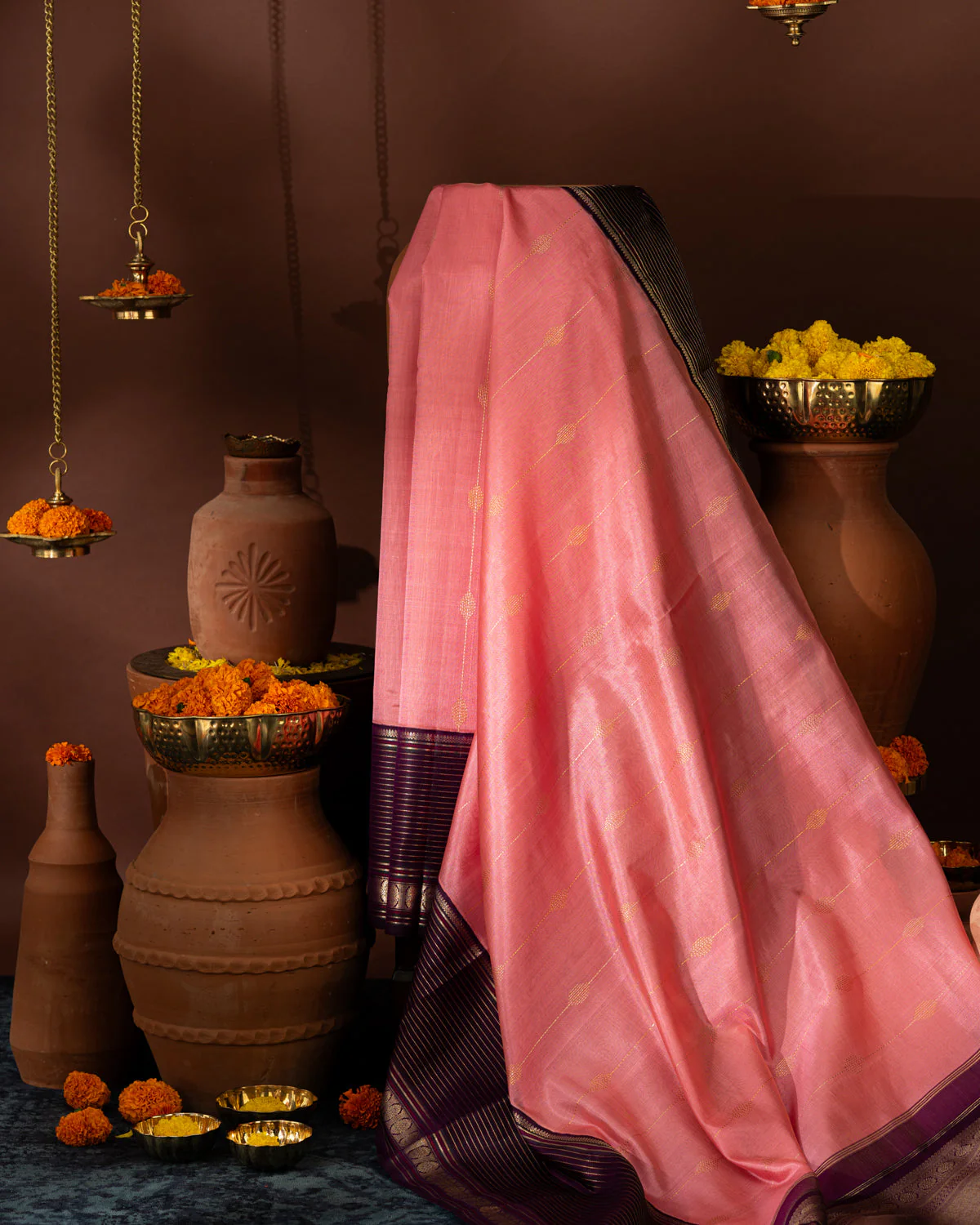 Peach Pink & Purple Kanchipuram Silk Saree With Zari Weaves In Contrast Pallu - Image 4