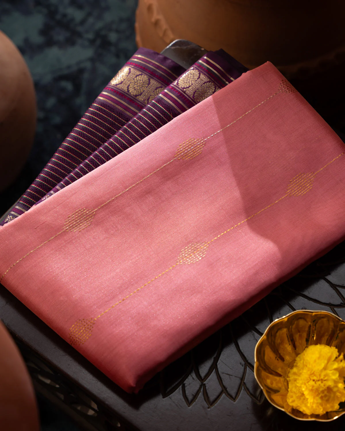 Peach Pink & Purple Kanchipuram Silk Saree With Zari Weaves In Contrast Pallu - Image 9